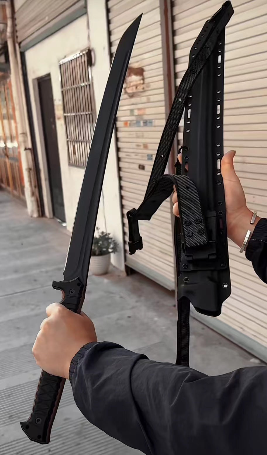 Three Point Harness Tactical Wakizashi - Tophatter Daily Deals
