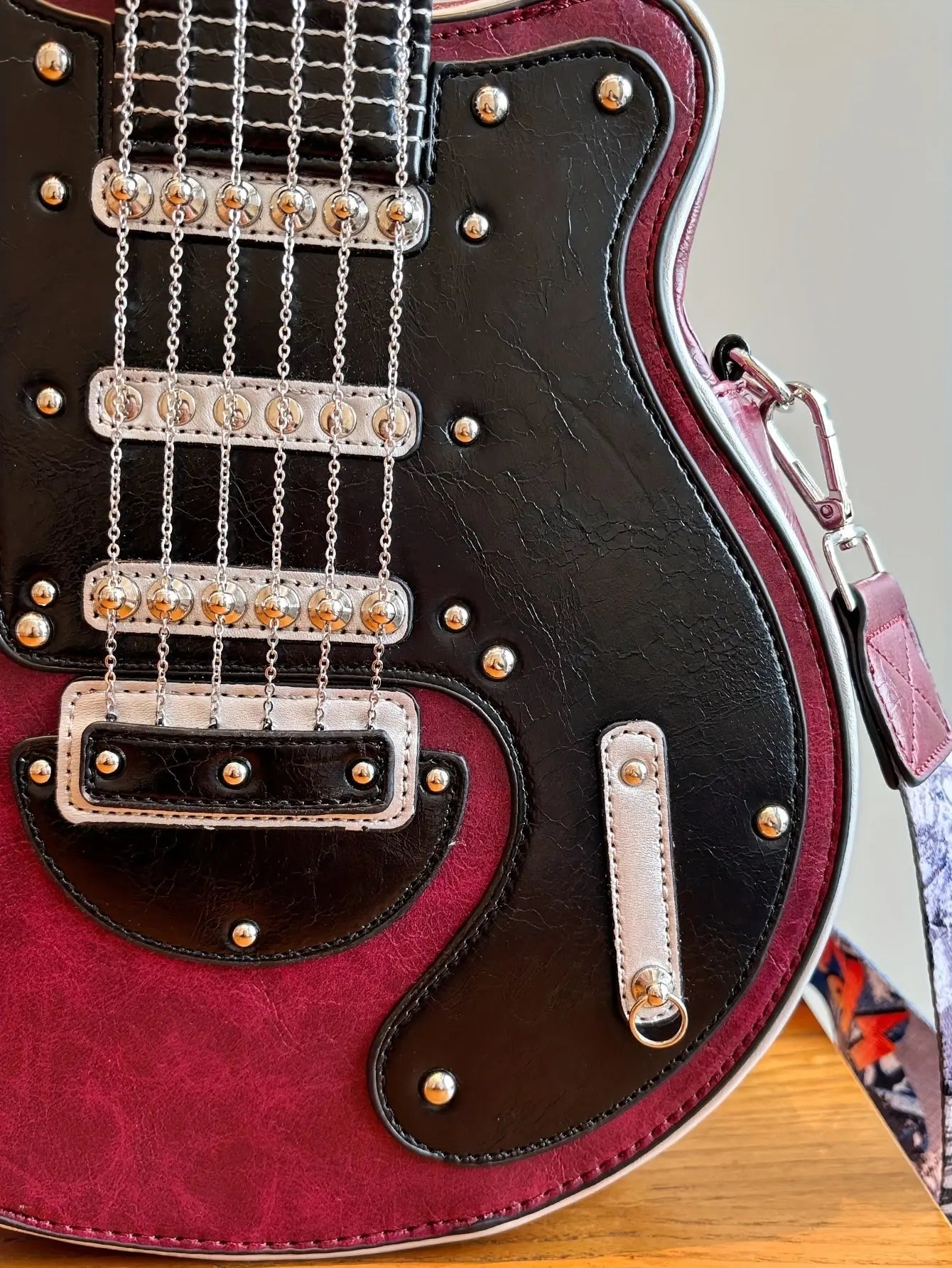 2025 Niche Guitar Shaped Y2K Style Bag, Novelty Crossbody Bag, Rivets Decor Trendy Shoulder Bag - Tophatter Daily Deals