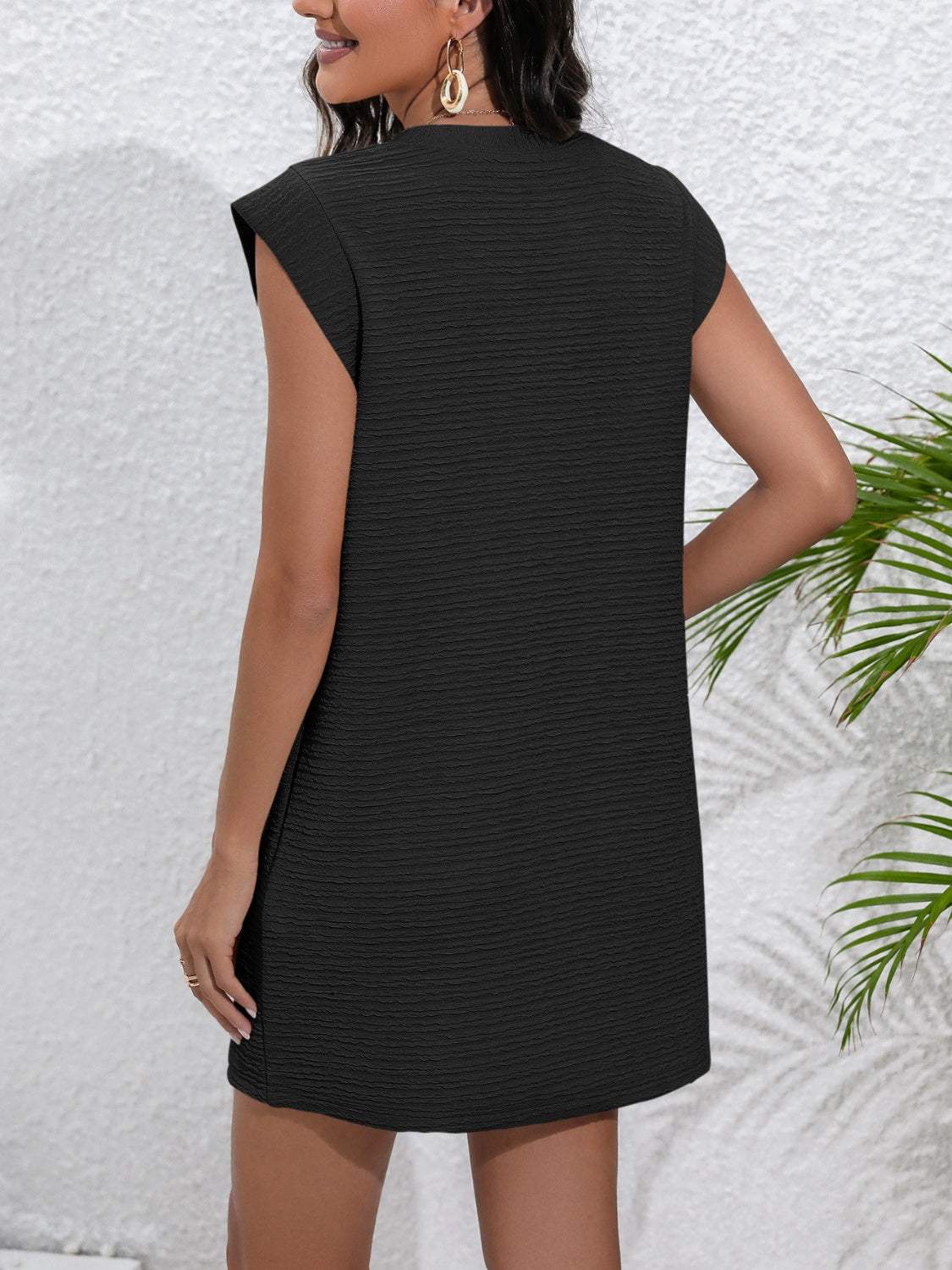 Round Neck Cap Sleeve Mini Dress Casual Dresses - Tophatter Daily Deals