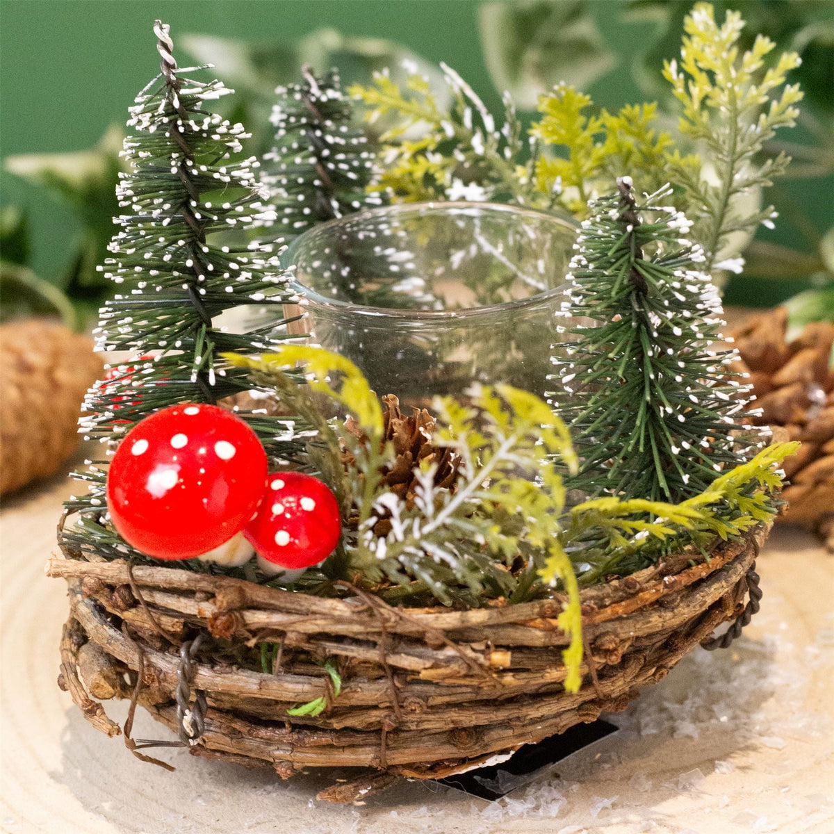 Christmas Tree Tealight Candle Holder | Pinecone & Toadstool Centrepiece - 12cm Candle Holder - Tophatter Daily Deals