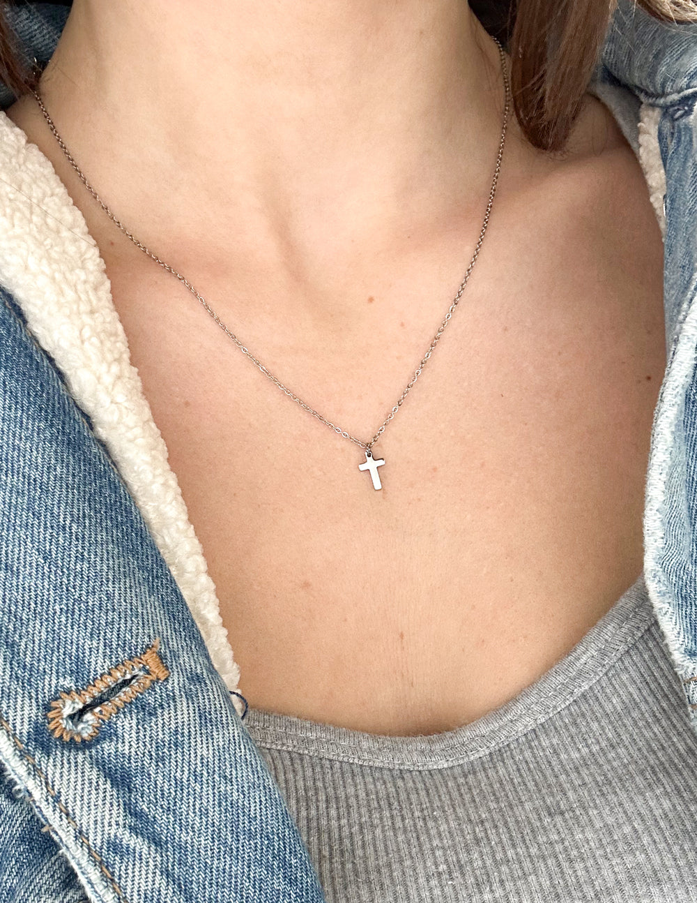 Silver Cross Necklace Necklaces - Tophatter Daily Deals