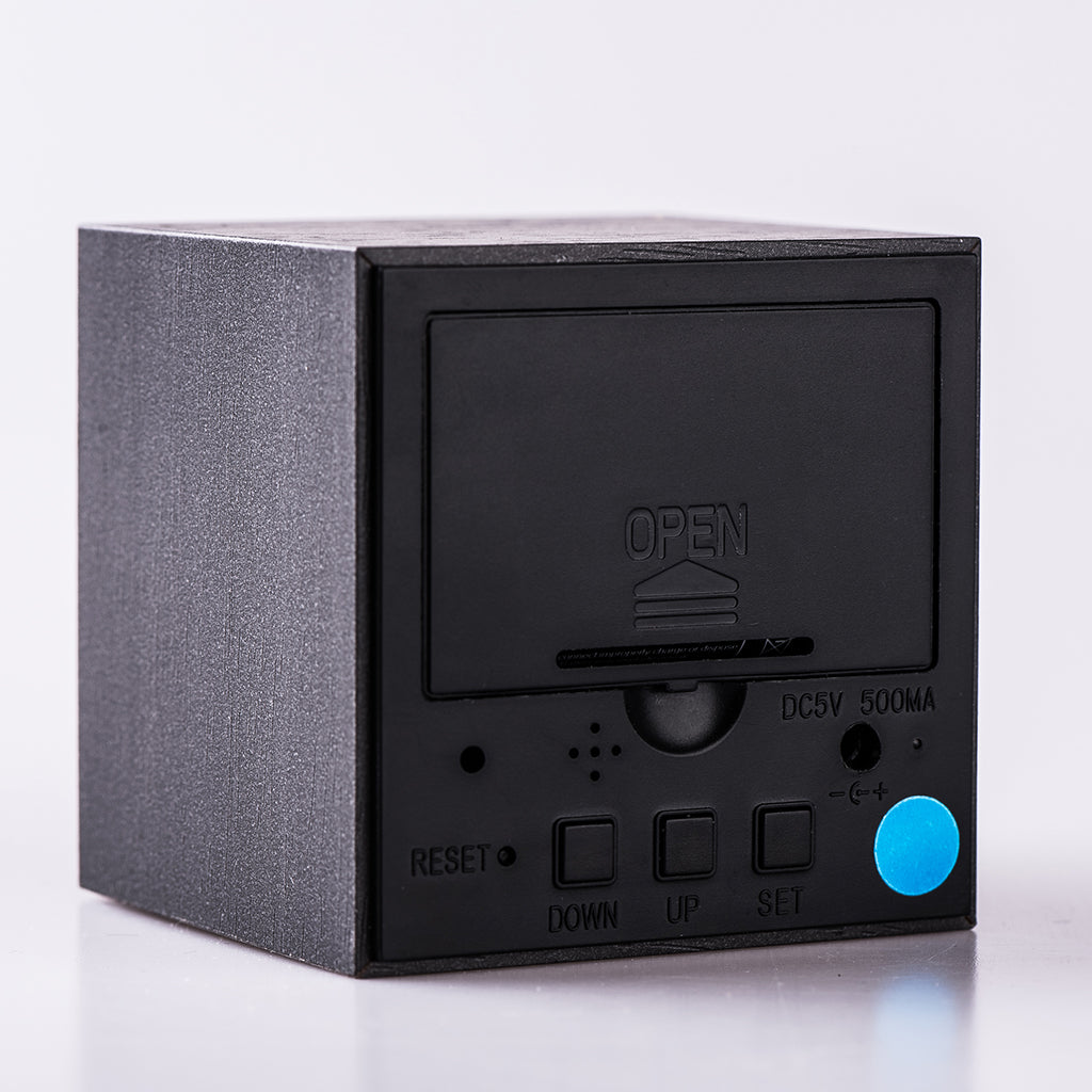 Wood Cubee Alarm Clock Alarm Clock - Tophatter Daily Deals