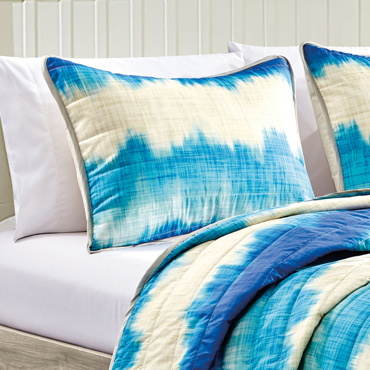 Reversible 3-Piece Tie-Dye Bedspread Set - Quilted Coverlet with Pillow Shams Bedding - Tophatter Daily Deals