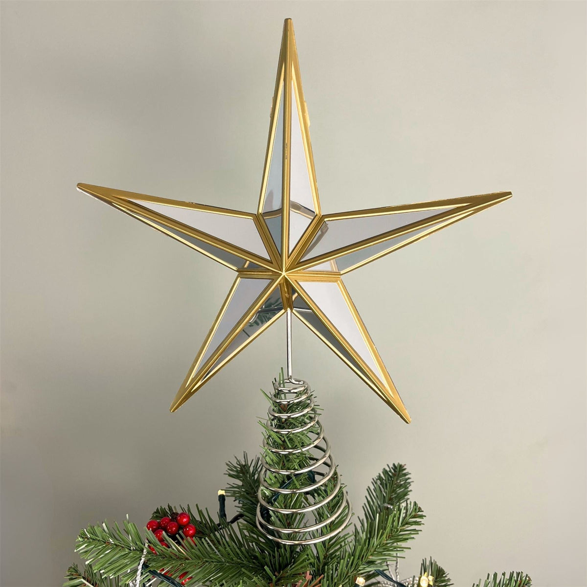 Mirrored Star Christmas Tree Topper | Gold Silver Mirror Star Tree Topper - 28cm Tree Decoration - Tophatter Daily Deals