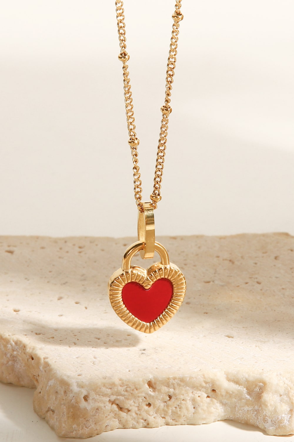 Stainless Steel Heart Pendant Necklace Necklaces - Tophatter Daily Deals