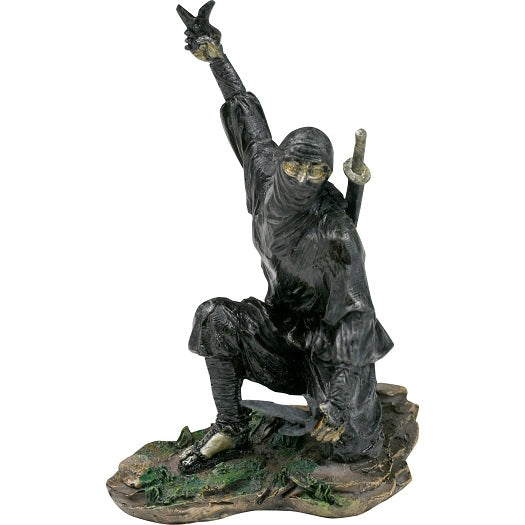 Throwing Star and Sai Ninja Statue Collectible Weapons - Tophatter Daily Deals