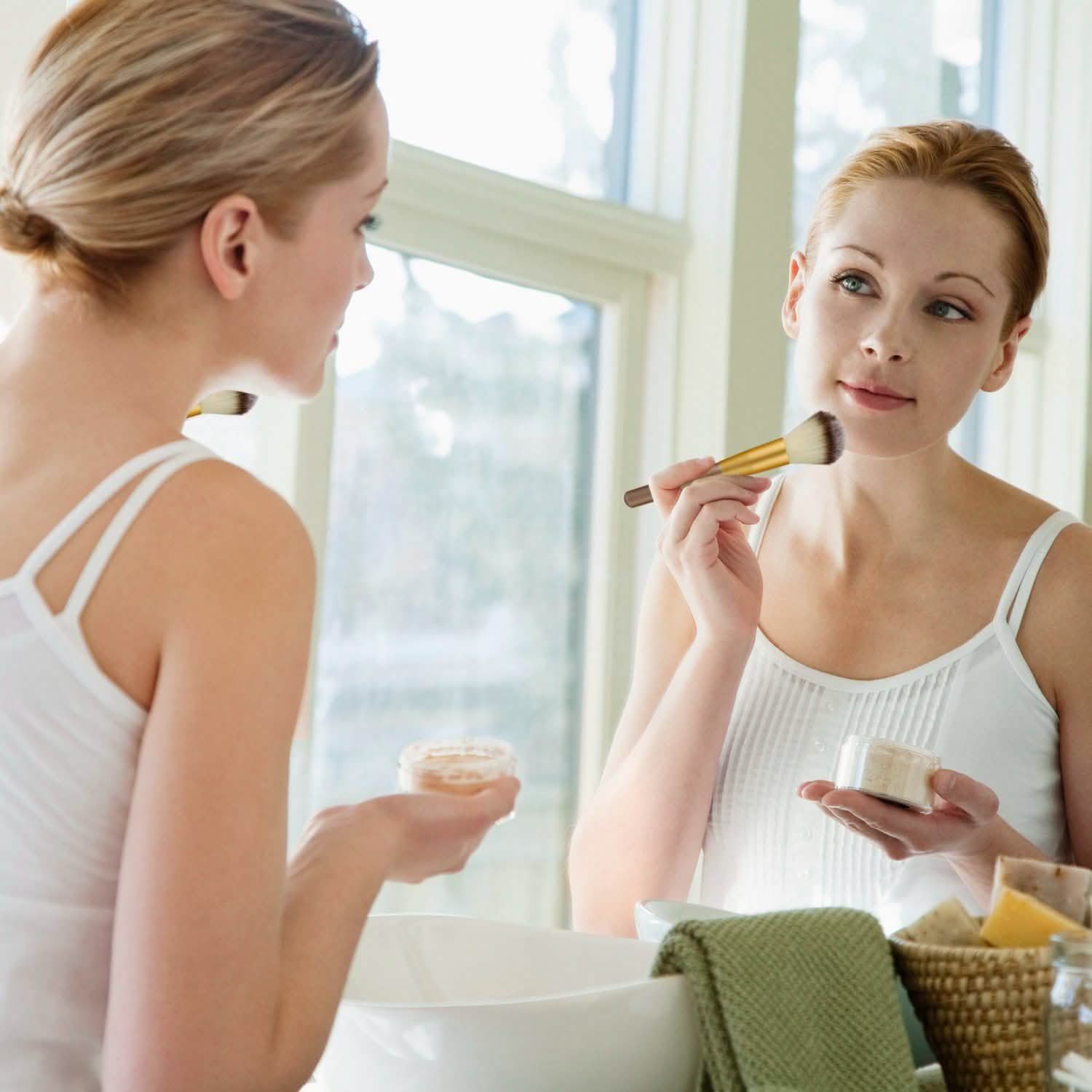 24-Piece: Makeup Brushes Set Beauty & Personal Care - Tophatter Daily Deals