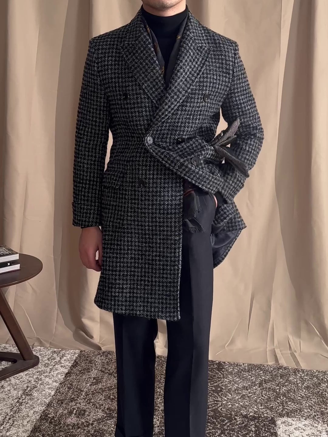 Warm Men’s Double-Breasted Coat - Mid-Length Wool, Winter 3D Changing Face Moving Picture Frame - Tophatter Daily Deals