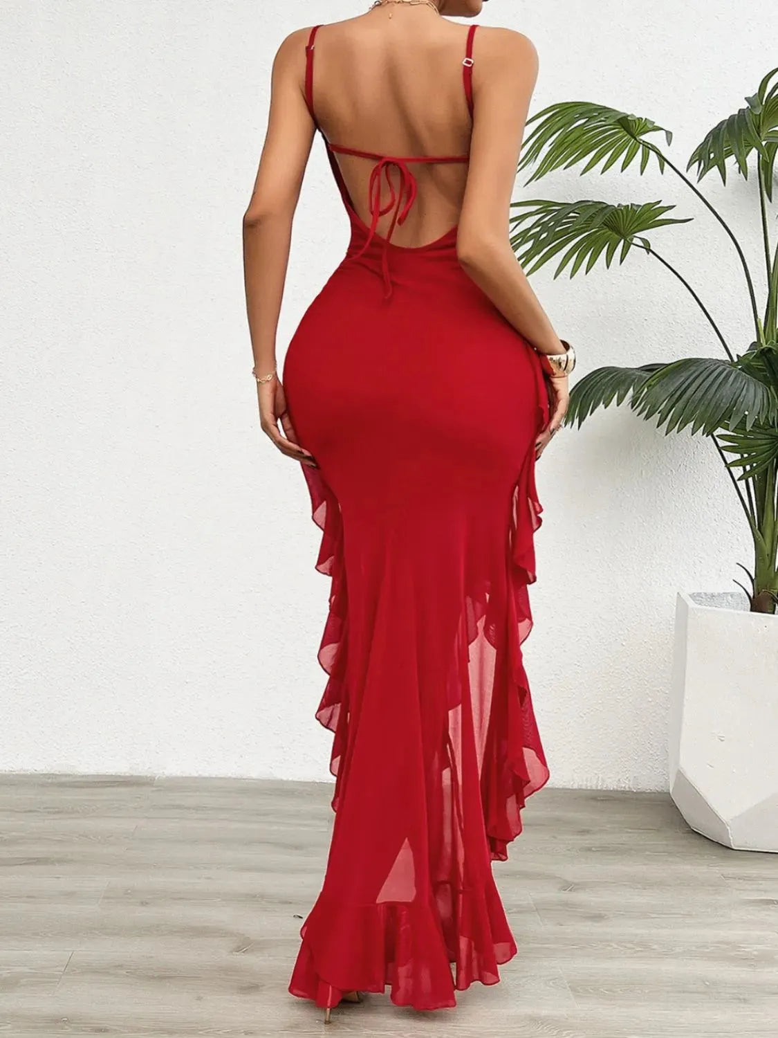 Backless Ruffled Scoop Neck Cami Dress Casual Dresses - Tophatter Daily Deals