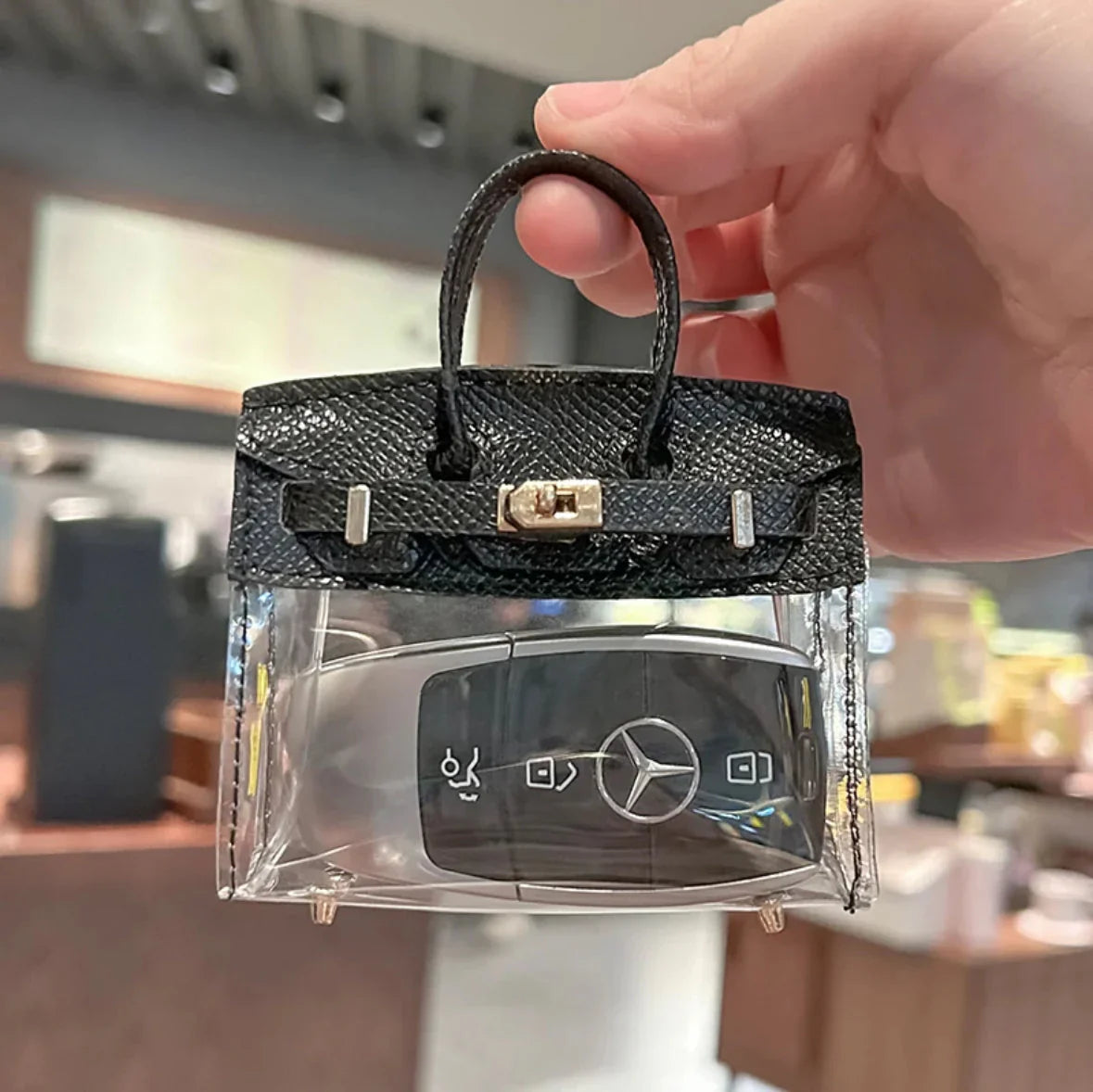 Key HandBags Black - Tophatter Daily Deals