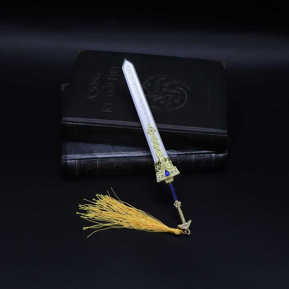 Royal Giant Sword - Tophatter Daily Deals