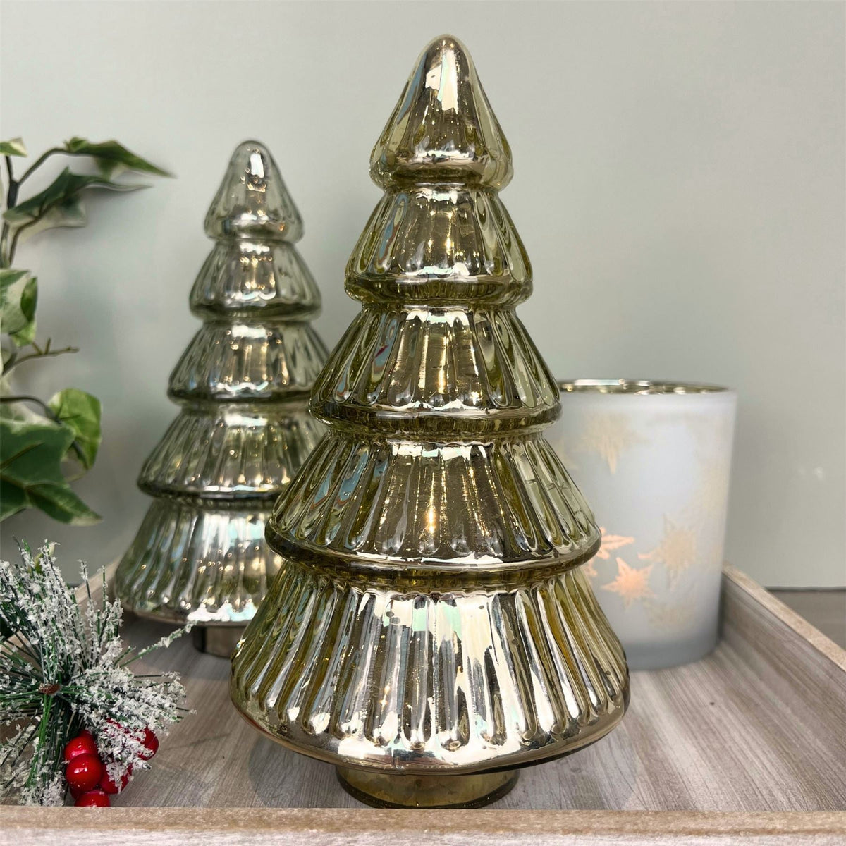 Gold Glass Christmas Tree | Freestanding Mottled Gold Tree Ornament - 20cm Ornament - Tophatter Daily Deals