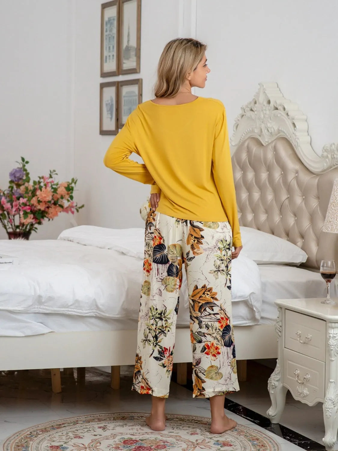 Round Neck Top and Printed Pants Lounge Set Loungewear Sets - Tophatter Daily Deals