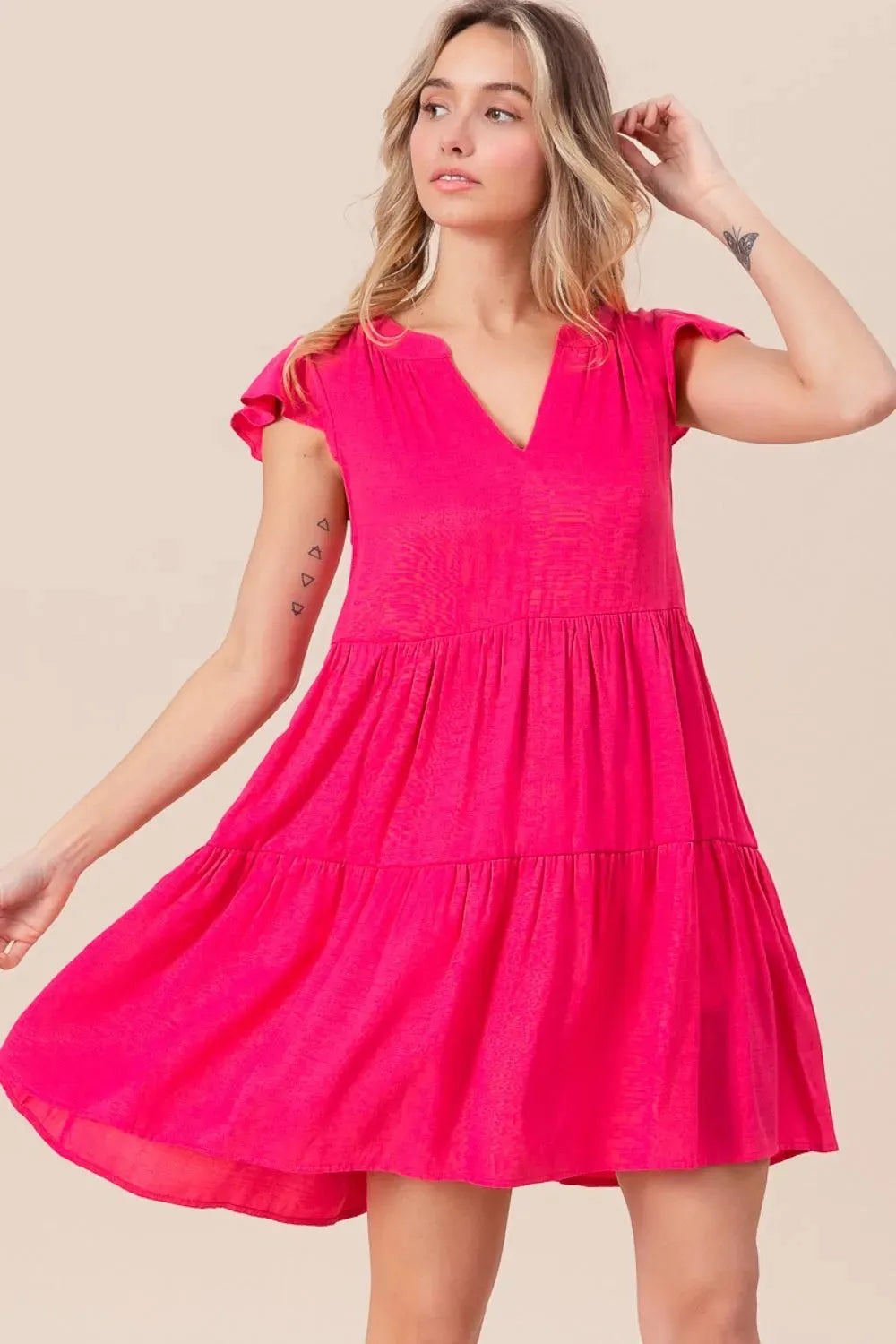 BiBi Textured Woven Tiered Dress With Ruffled Sleeves Casual Dresses - Tophatter Daily Deals