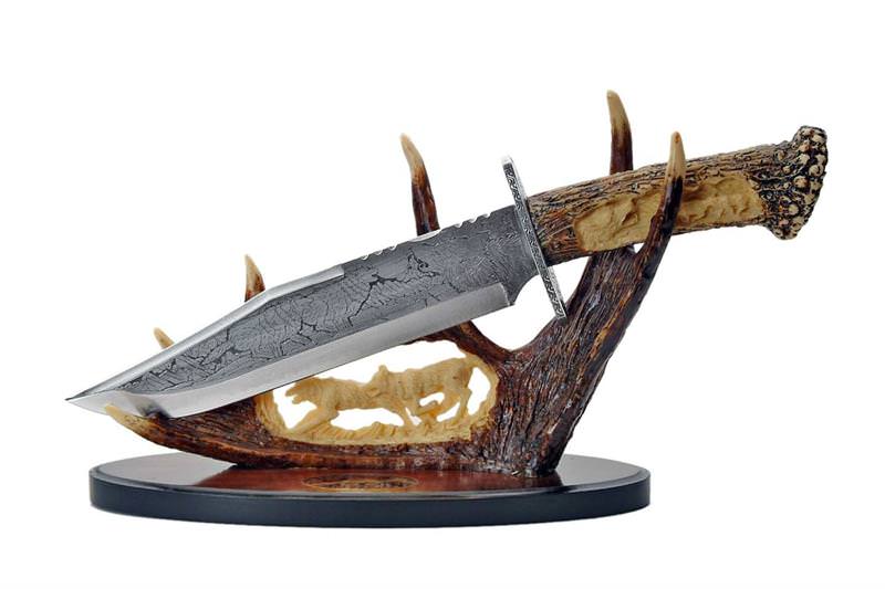 Wolf Bowie With Antler Stand Display Wildlife Collectible Knife - Tophatter's Inc. Weapons Store Online Collectible Weapons - Tophatter Daily Deals
