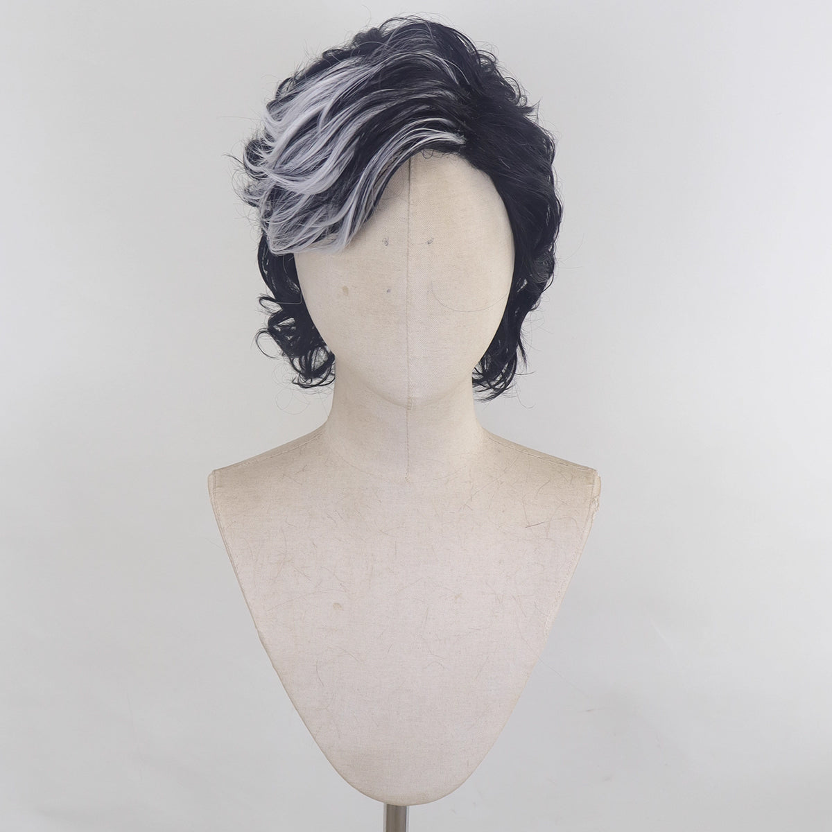 Clair Obscur: Expedition 33 Verso Black Cosplay Wig Wig - Tophatter Daily Deals