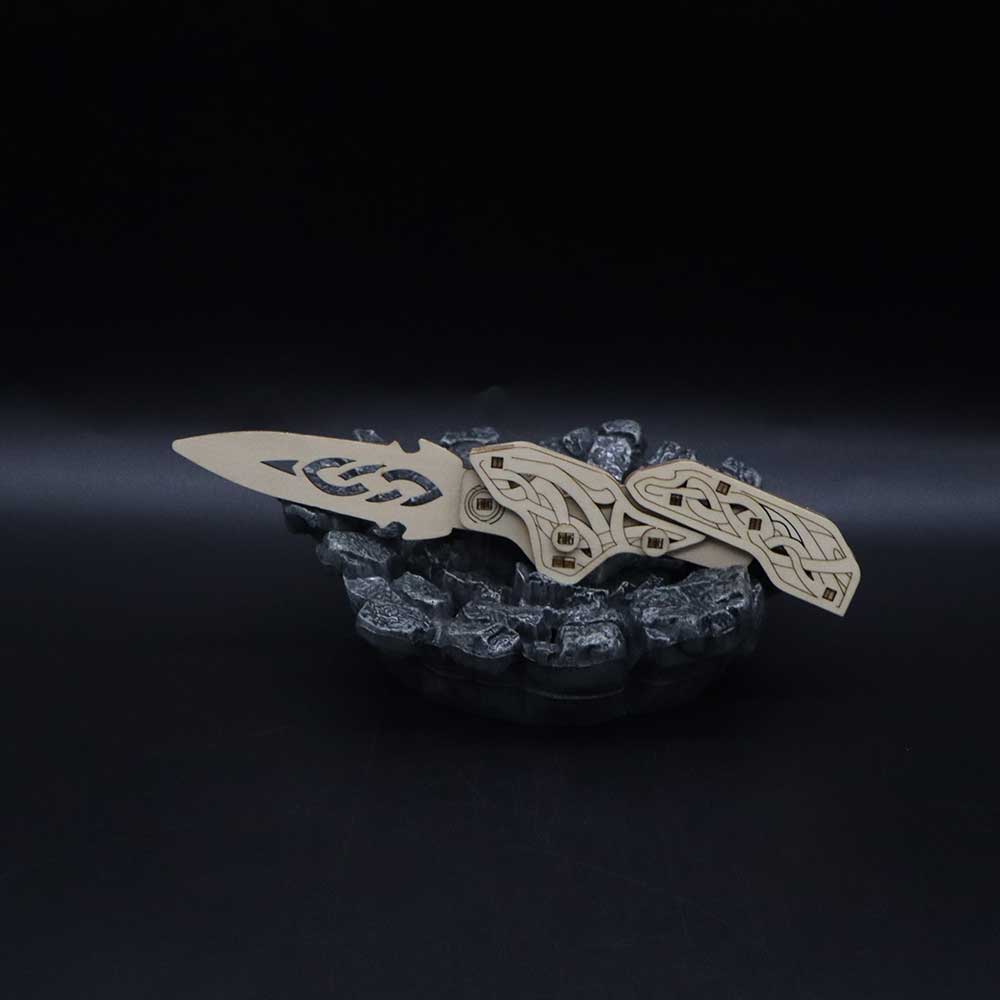 Wooden Shadow Knife 3D Puzzle Model - Tophatter Daily Deals