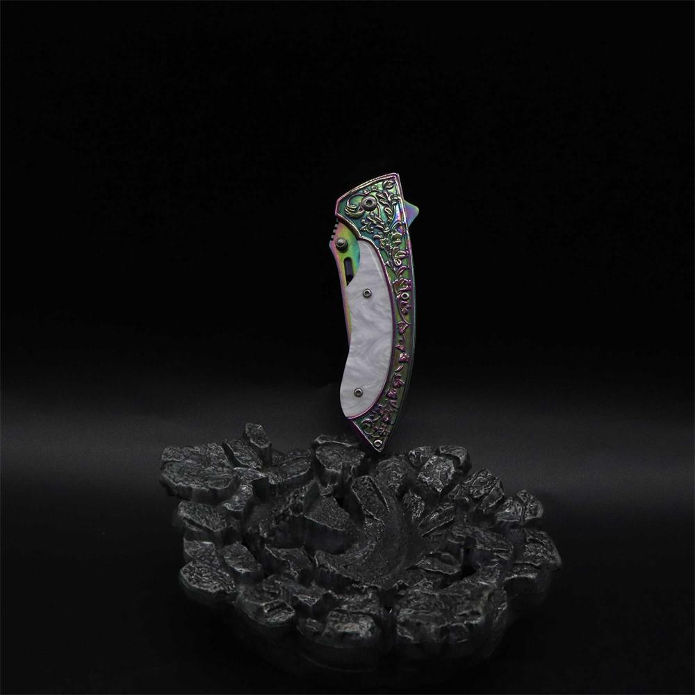 Sinomenium Acutum Folding Knife - Tophatter Daily Deals