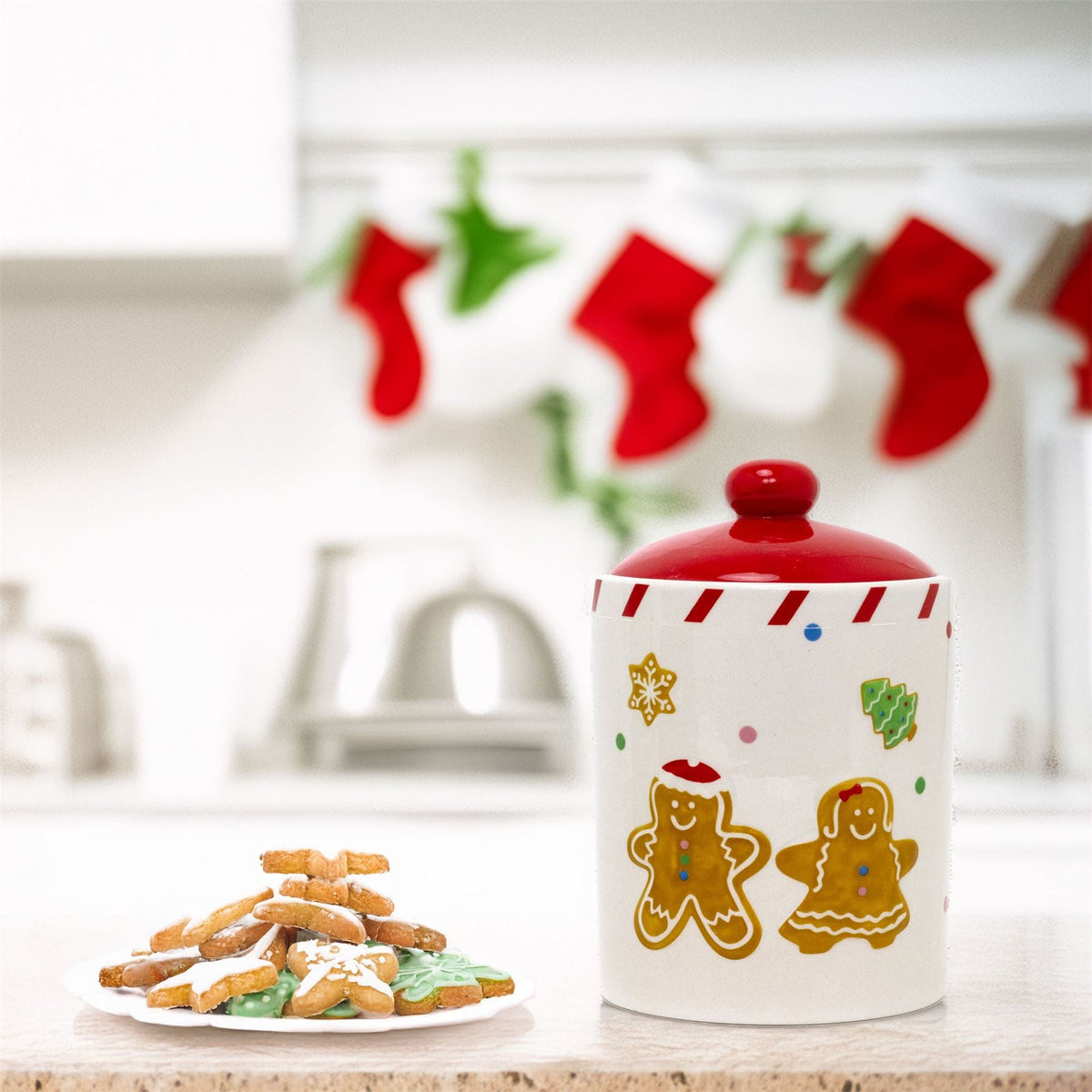 Ceramic Gingerbread Christmas Storage Jar | Biscuit Barrel with Lid - 18cm Jar - Tophatter Daily Deals