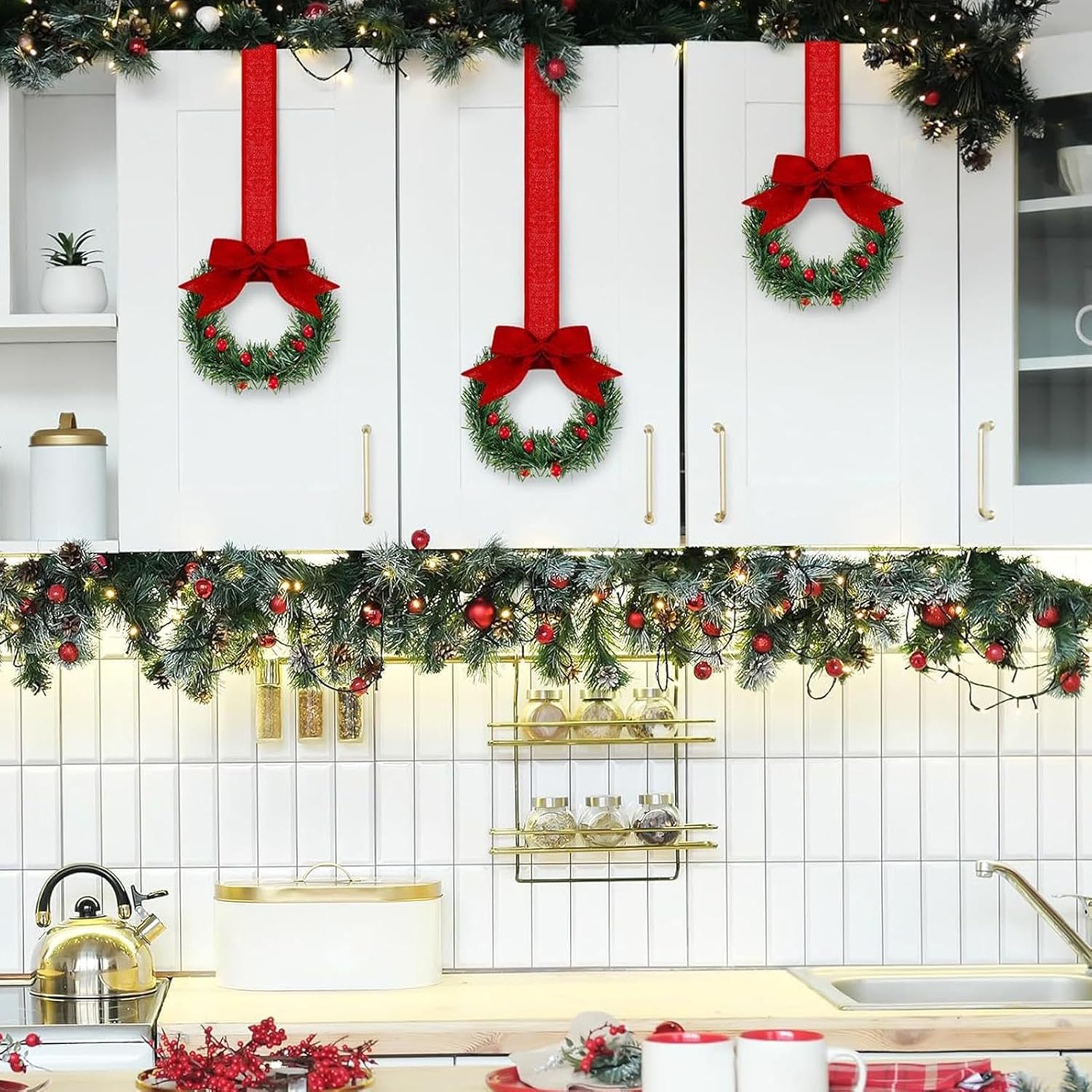 Small Christmas Wreaths with Red Bows (6pcs) Christmas - Tophatter Daily Deals