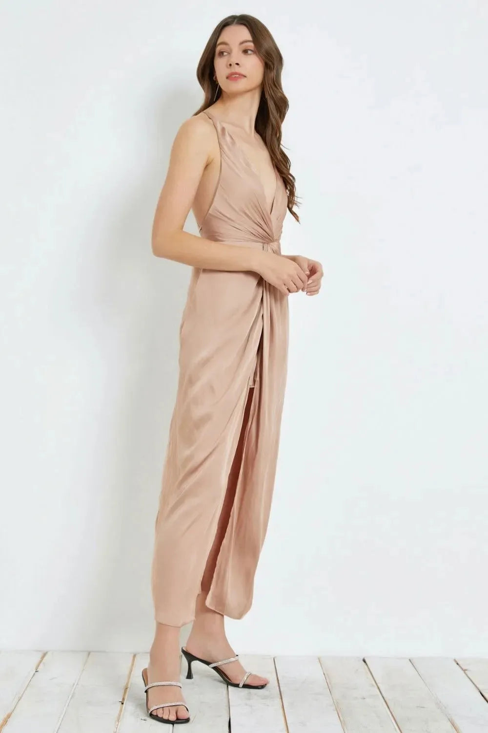 Mustard Seed Twisted Front Slip Backless Dress Casual Dresses - Tophatter Daily Deals