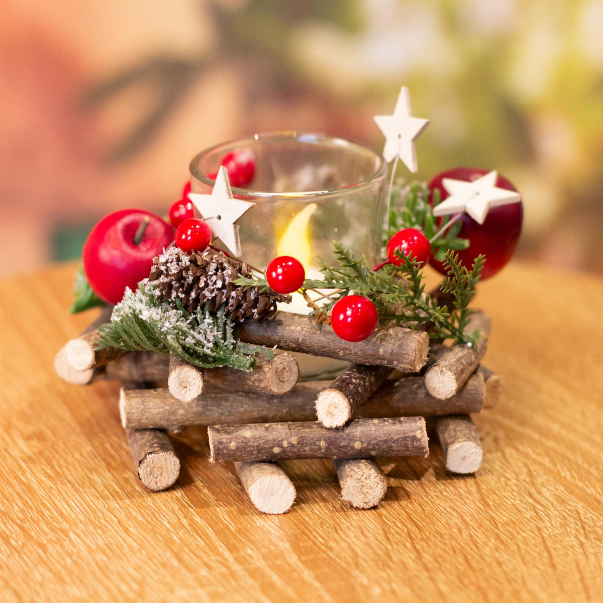 Traditional Pinecone & Berries Wooden Christmas Wreath Tealight Candle Holder Candle Holder - Tophatter Daily Deals