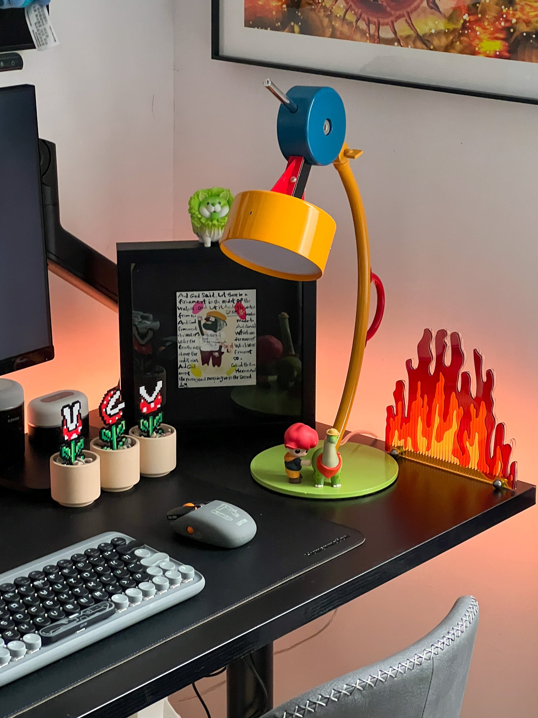 Acrylic Flame Table Ornament 0 - Tophatter Daily Deals