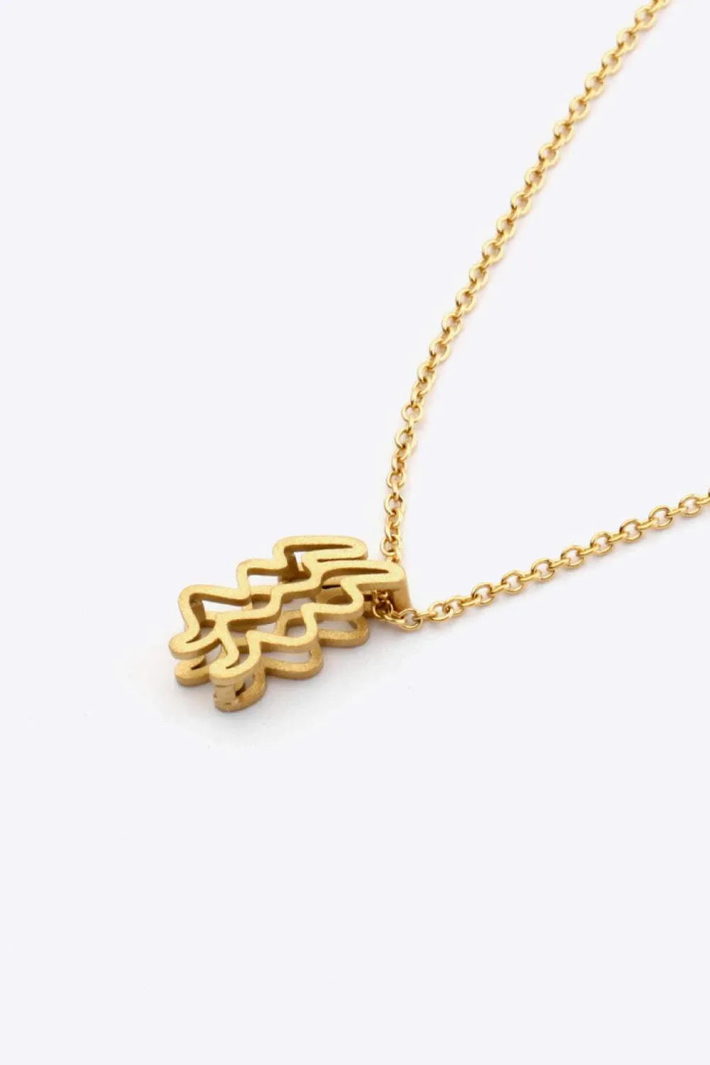 18K Gold Plated Constellation Pendant Necklace Necklaces - Tophatter Daily Deals