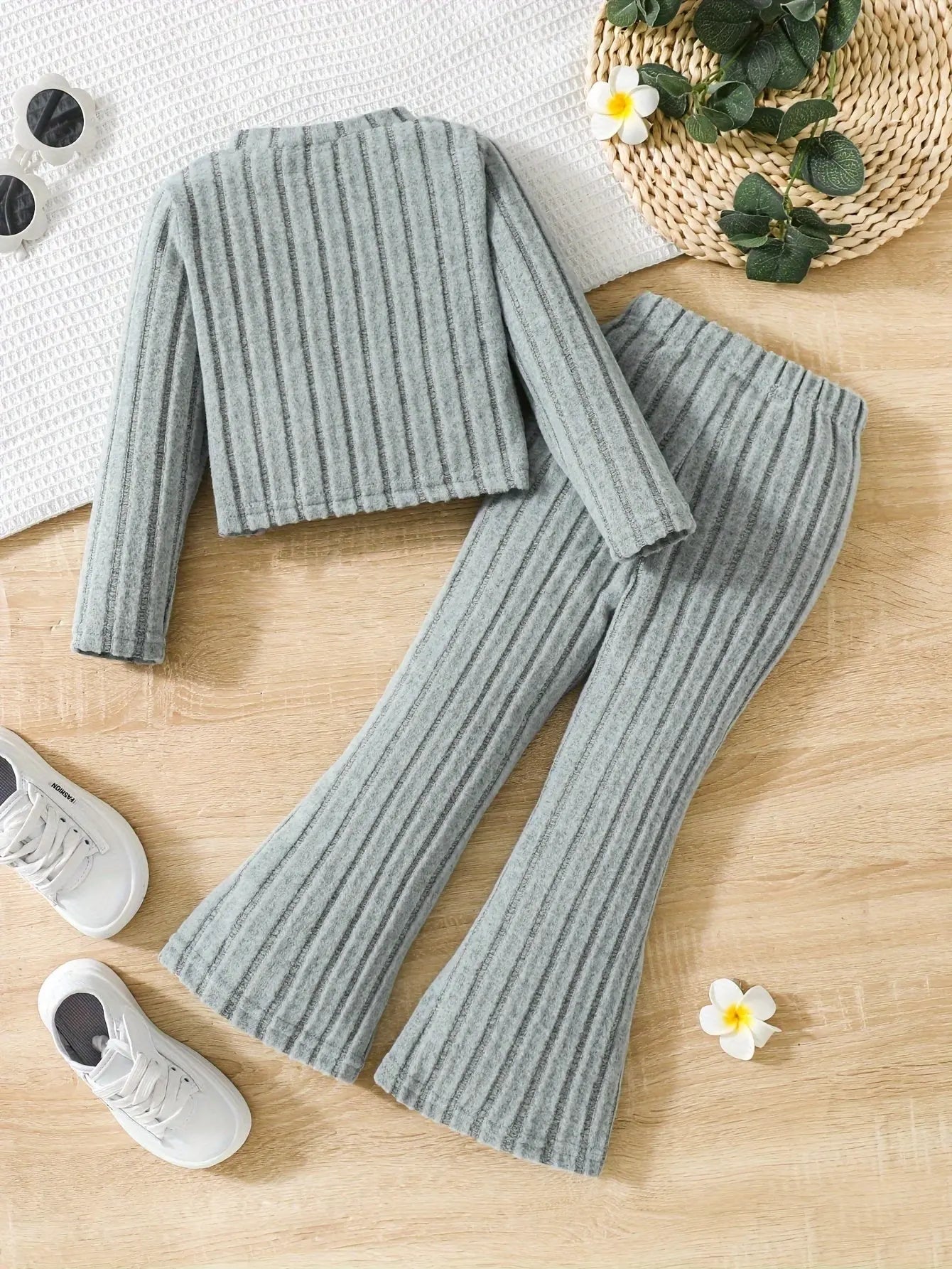 2pcs Toddler Girls Ribbed Outfits Crew Neck Long Sleeve Pullover Top + Flare Pants Set Spring Fall Sports Gift, Outdoor Clothing - Tophatter Daily Deals