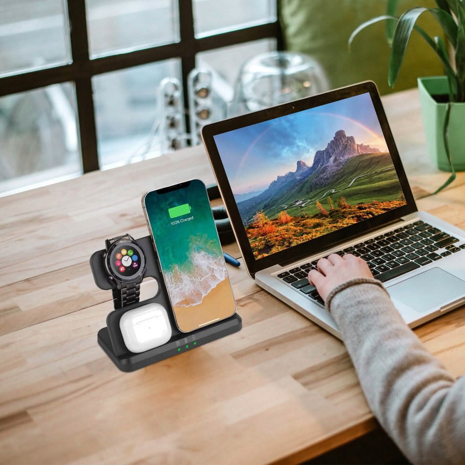 3-in-1 Fast Wireless Charger for Qi-enable Phones, Earphones and Watches Mobile Accessories - Tophatter Daily Deals