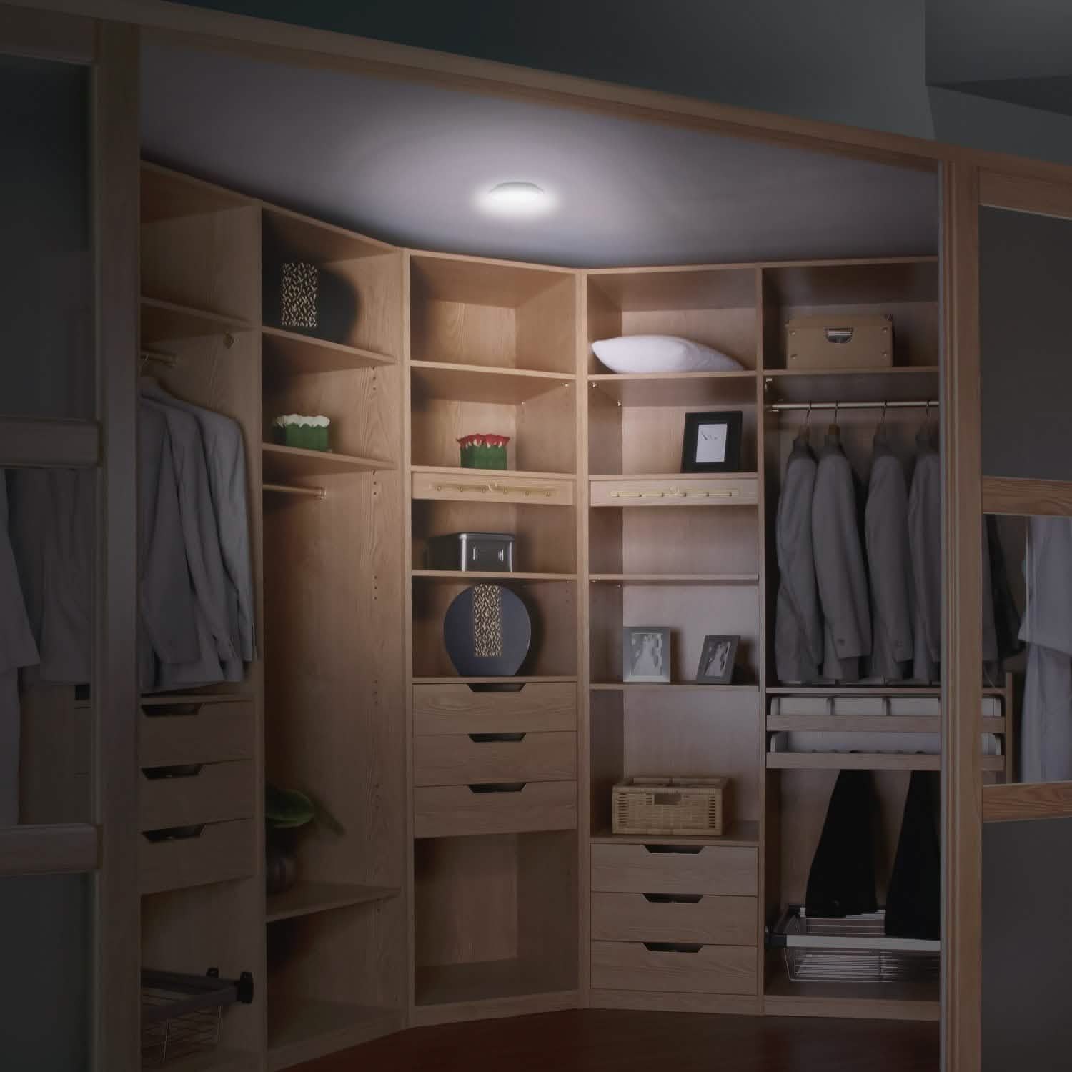 3-Pack: LED Wireless Puck Closet Lights Indoor Lighting - Tophatter Daily Deals