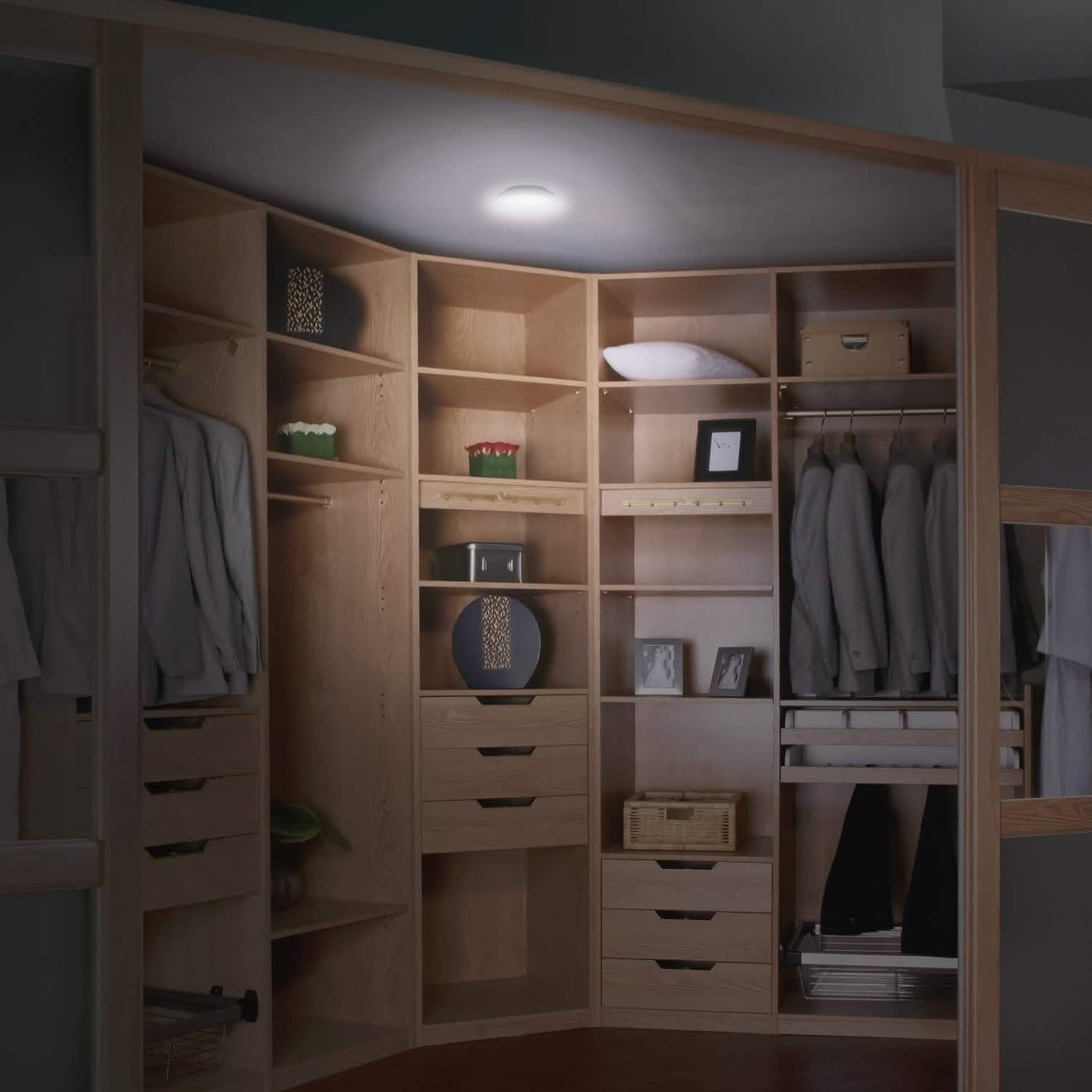 3-Pack: LED Wireless Puck Closet Lights Indoor Lighting - Tophatter Daily Deals