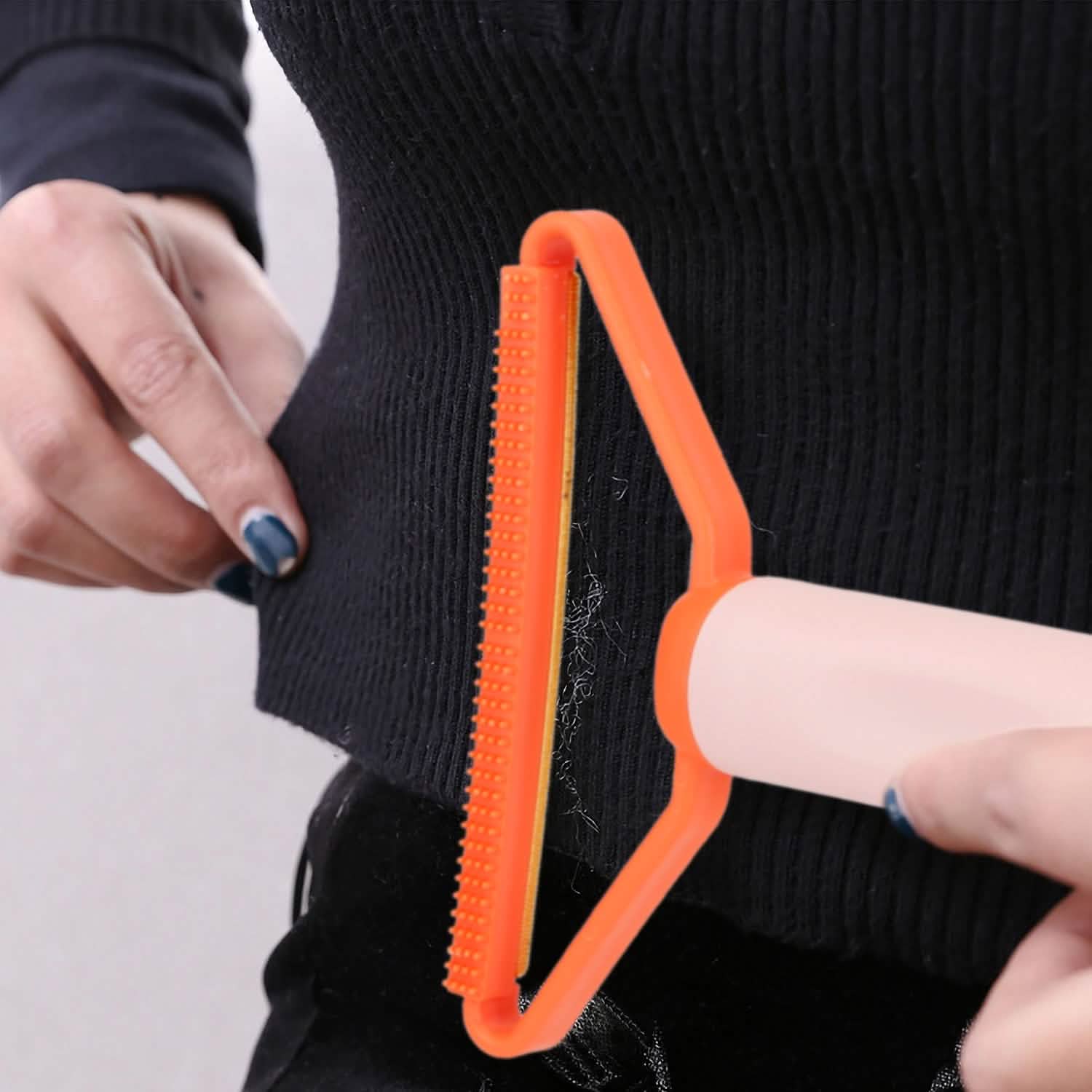 3-Piece: Portable Reusable Double Side Lint Remover Household Appliances - Tophatter Daily Deals