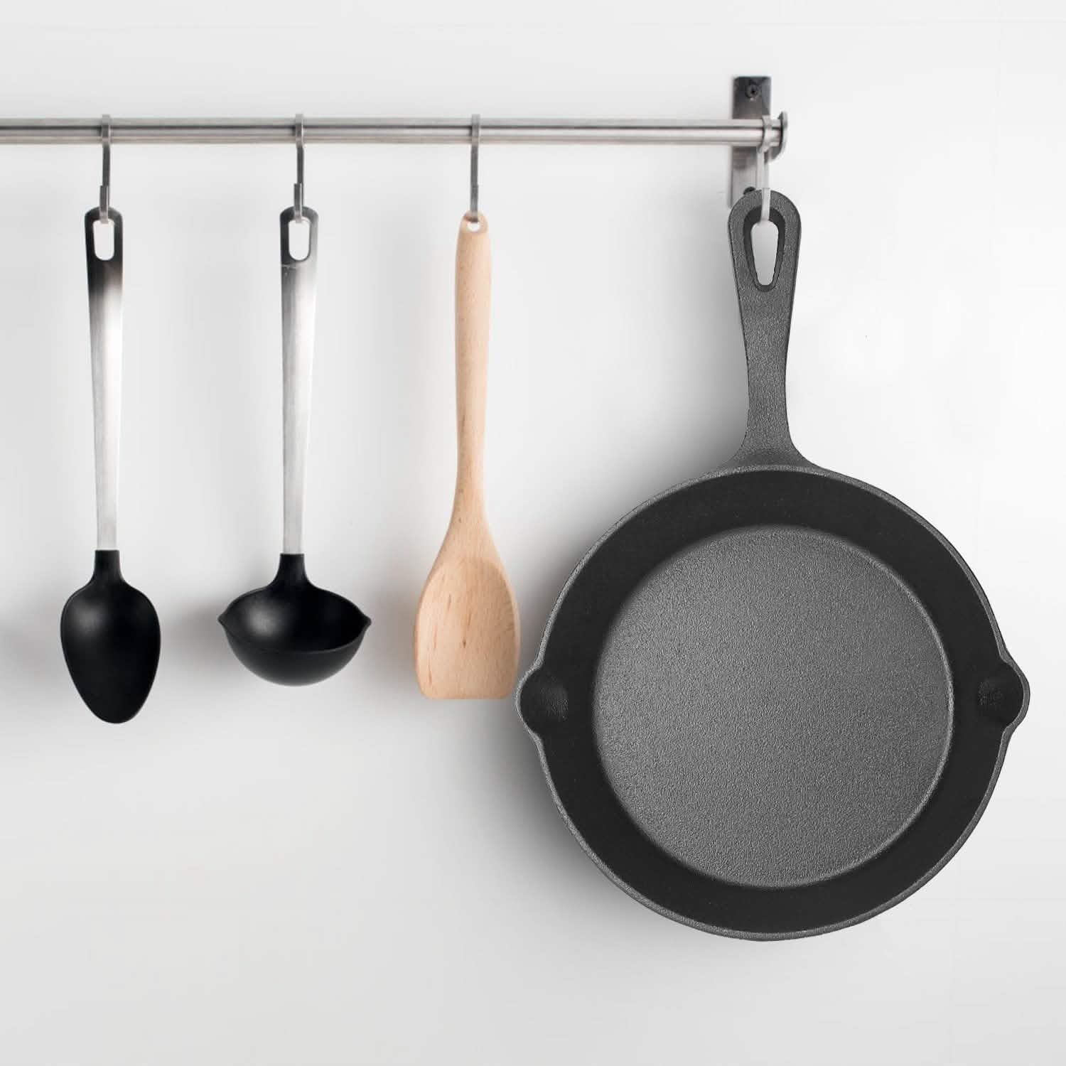 3-Pieces: Pre-Seasoned Cast Iron Skillet Kitchen Tools & Gadgets - Tophatter Daily Deals