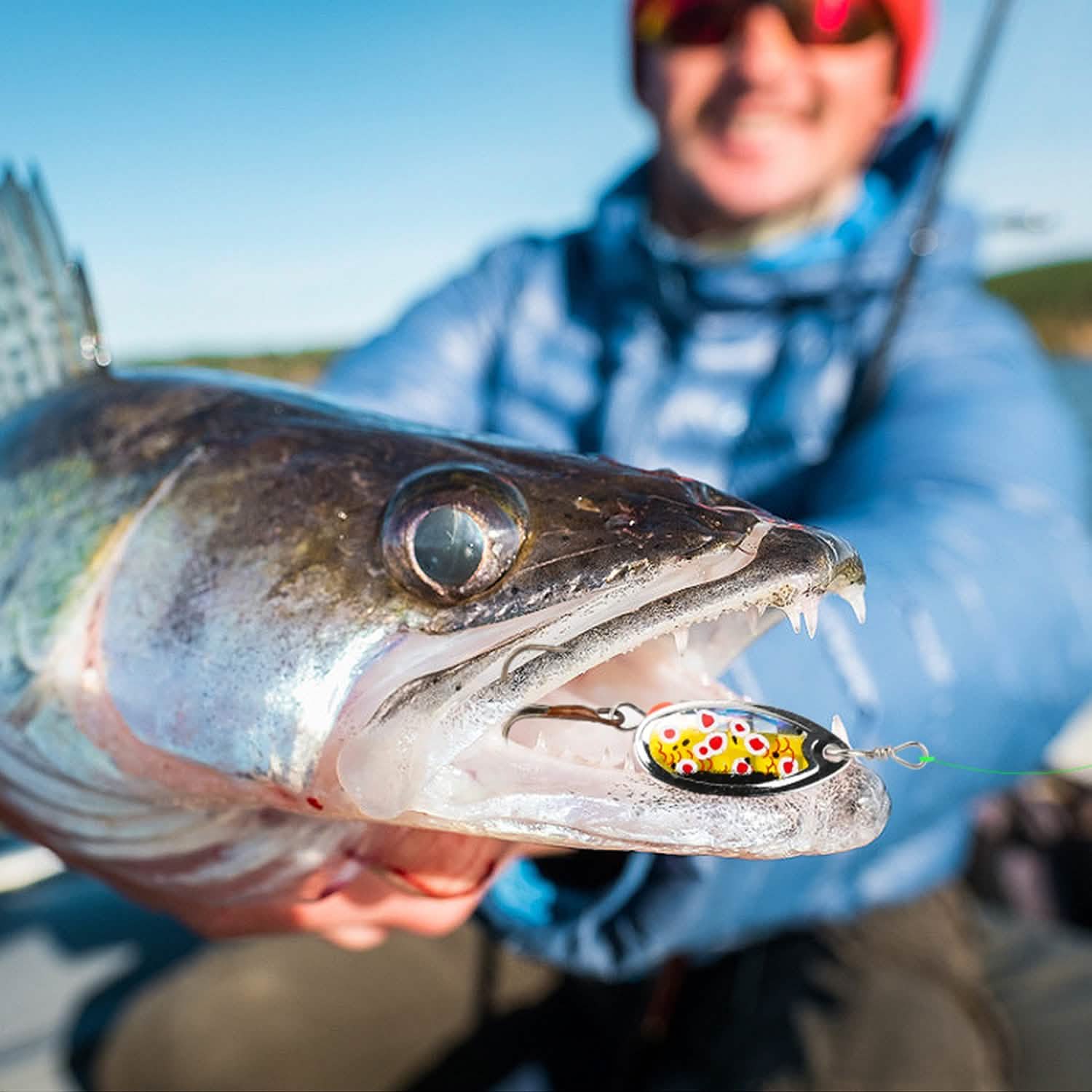 30-Piece: Fishing Metal Spoon Lures Kit Outdoor Recreation - Tophatter Daily Deals