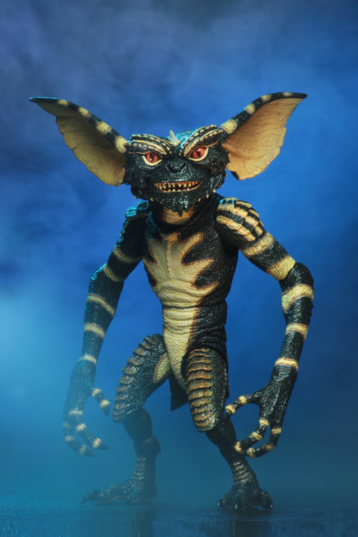 Gremlins - Ultimate Gremlin Collectible Figure - Tophatter Daily Deals