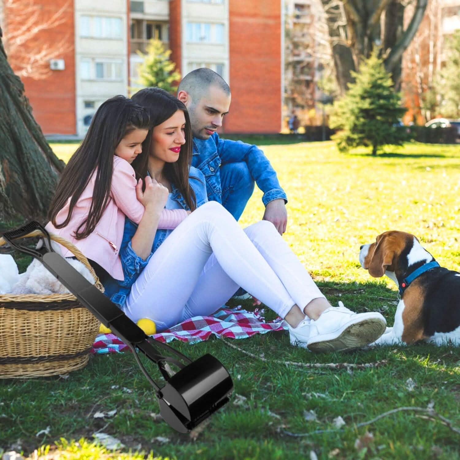 31.5-Inch Pet Pooper Scooper Pet Supplies - Tophatter Daily Deals