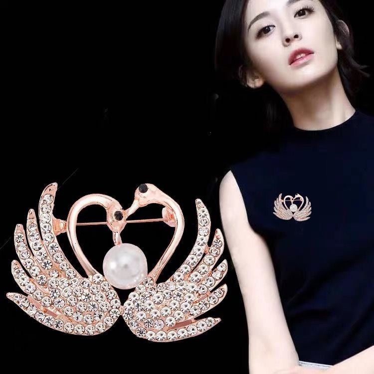 All-match brooch jewelry C 0 - Tophatter Daily Deals