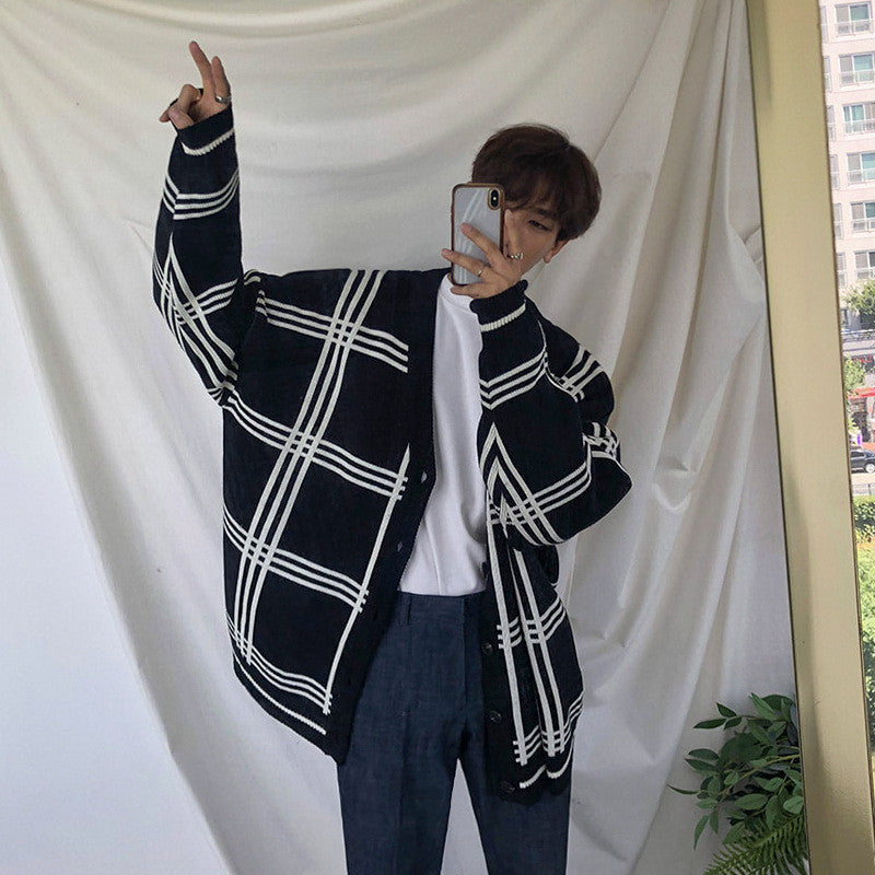 Oversized Men's Cardigan - V Neck Vinylon Knit, Street Black 3D Changing Face Moving Picture Frame - Tophatter Daily Deals