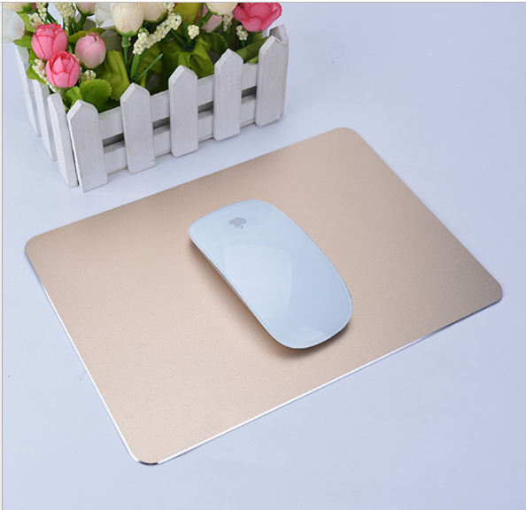Alloy mouse pad Gold 0 - Tophatter Daily Deals