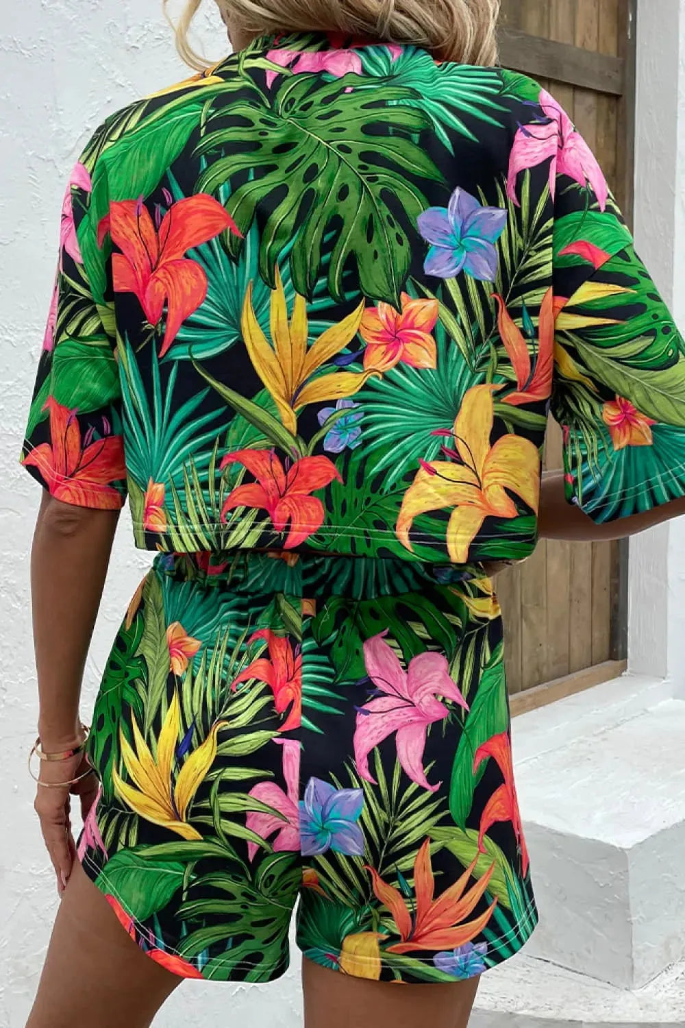 Printed Half Sleeve Top and Shorts Lounge Set Loungewear Sets - Tophatter Daily Deals