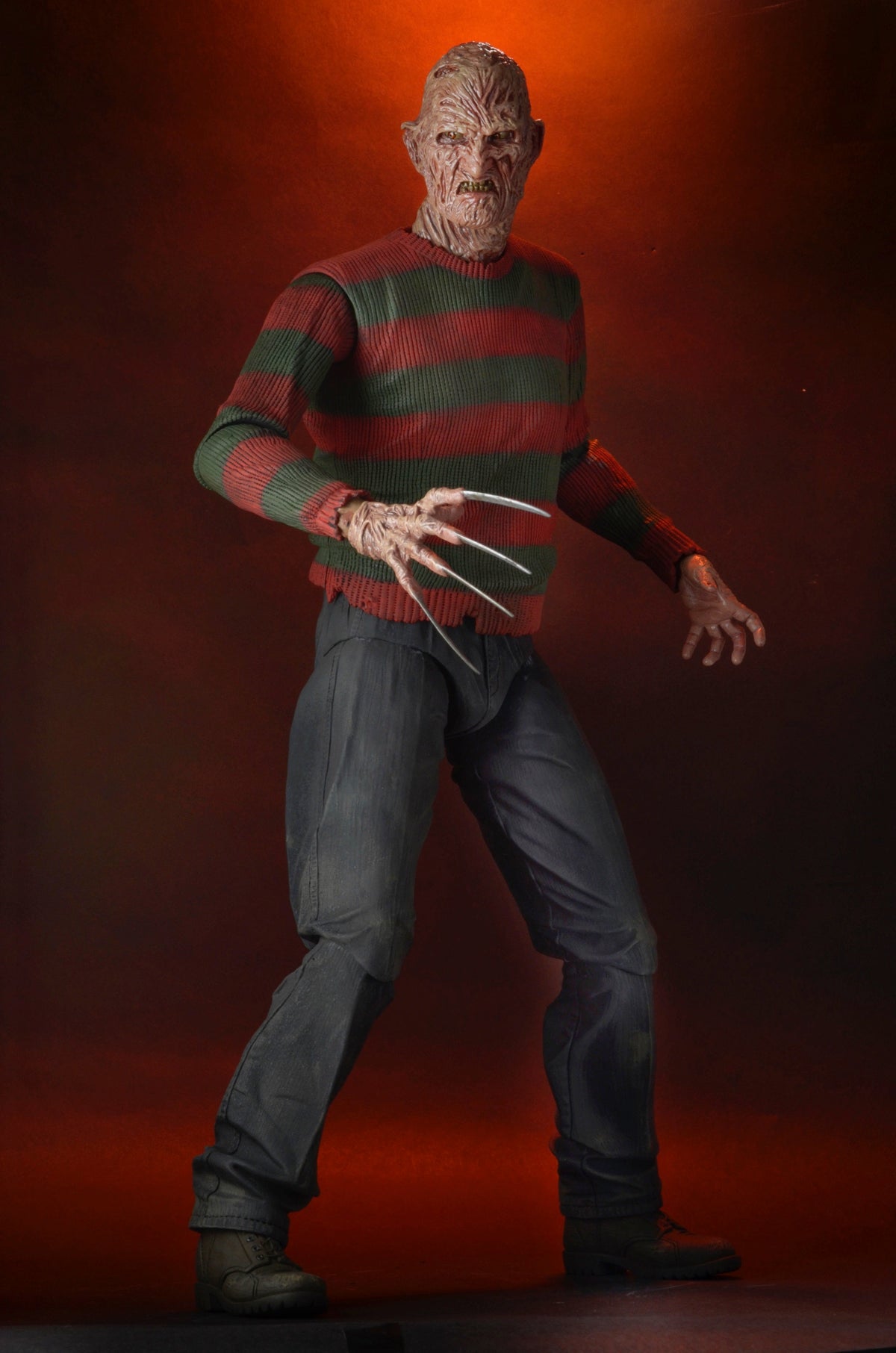 A Nightmare on Elm Street Part 2 – Freddy Krueger 1:4 Scale (18") Action Figure Action Figure - Tophatter Daily Deals