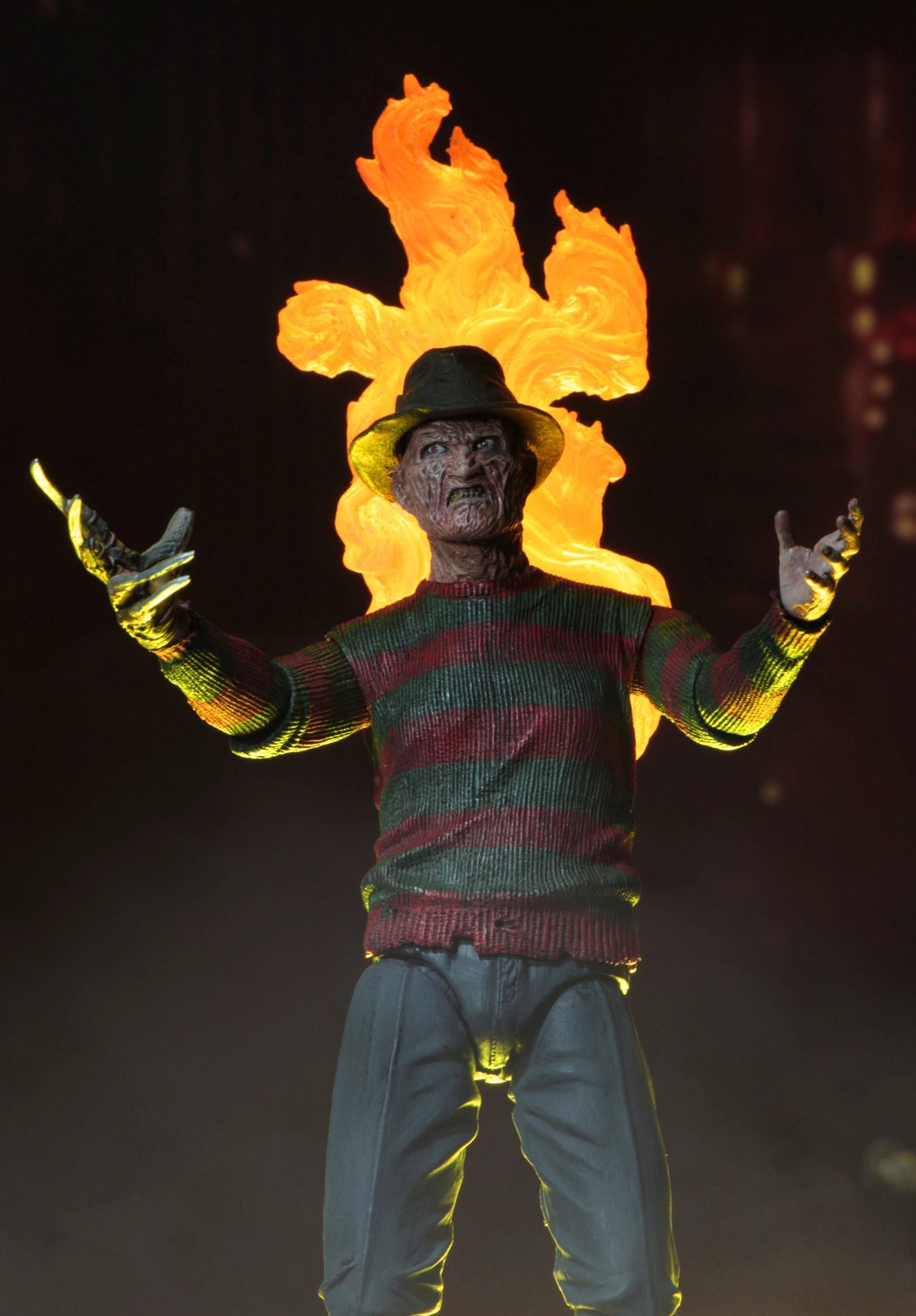 NIGHTMARE ON ELM STREET - ULTIMATE PART 2 FREDDY Collectible Figure - Tophatter Daily Deals