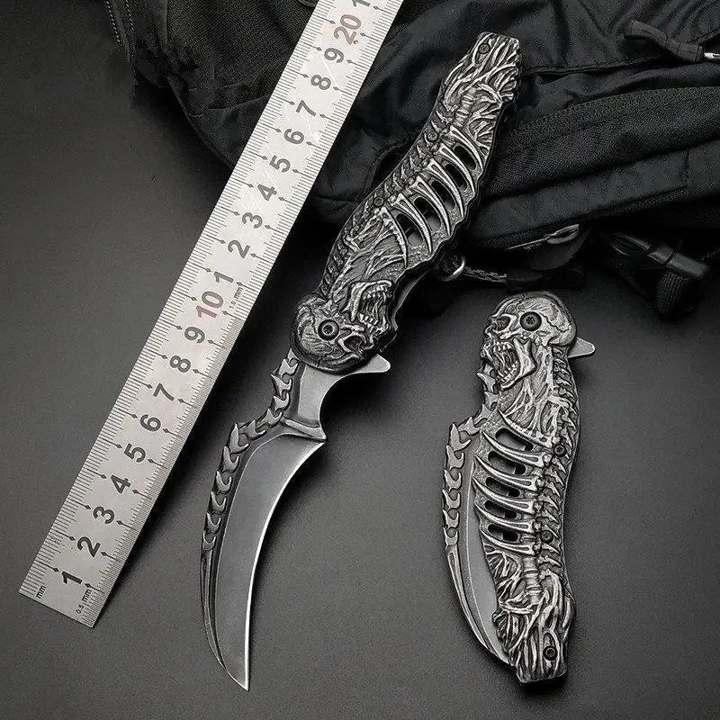 3D Carved Skull Folding knife - Tophatter Daily Deals