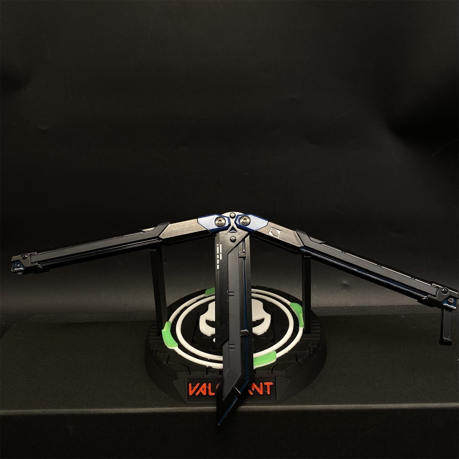 Val Game Balisong 3D Printed Display Holder - Tophatter Daily Deals