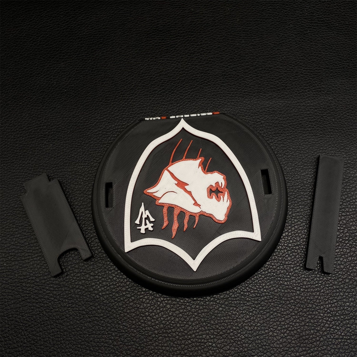 Re8 Chris Karambit 3D Printing Display Holder - Tophatter Daily Deals