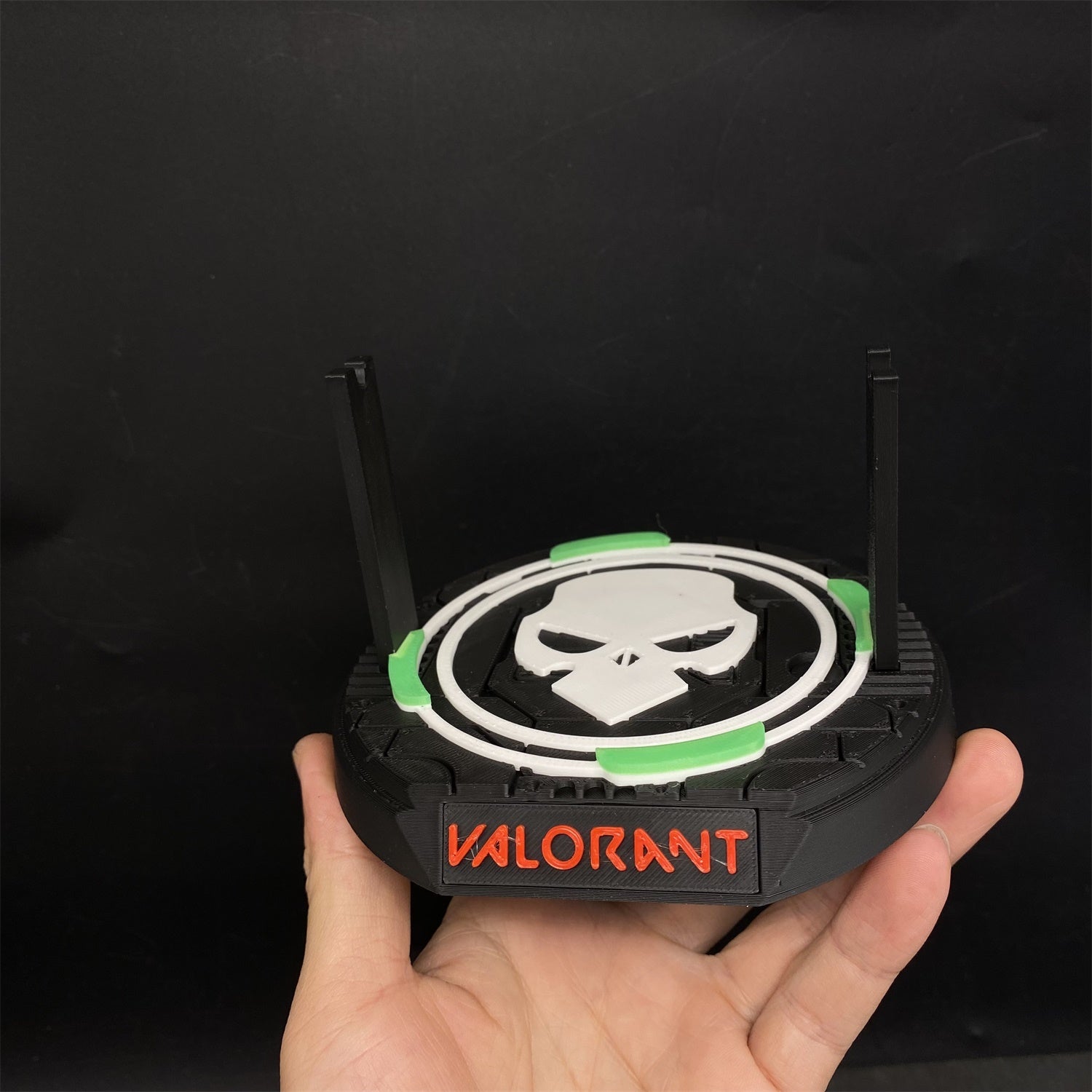 Val Game Balisong 3D Printed Display Holder 1 PCS - Tophatter Daily Deals