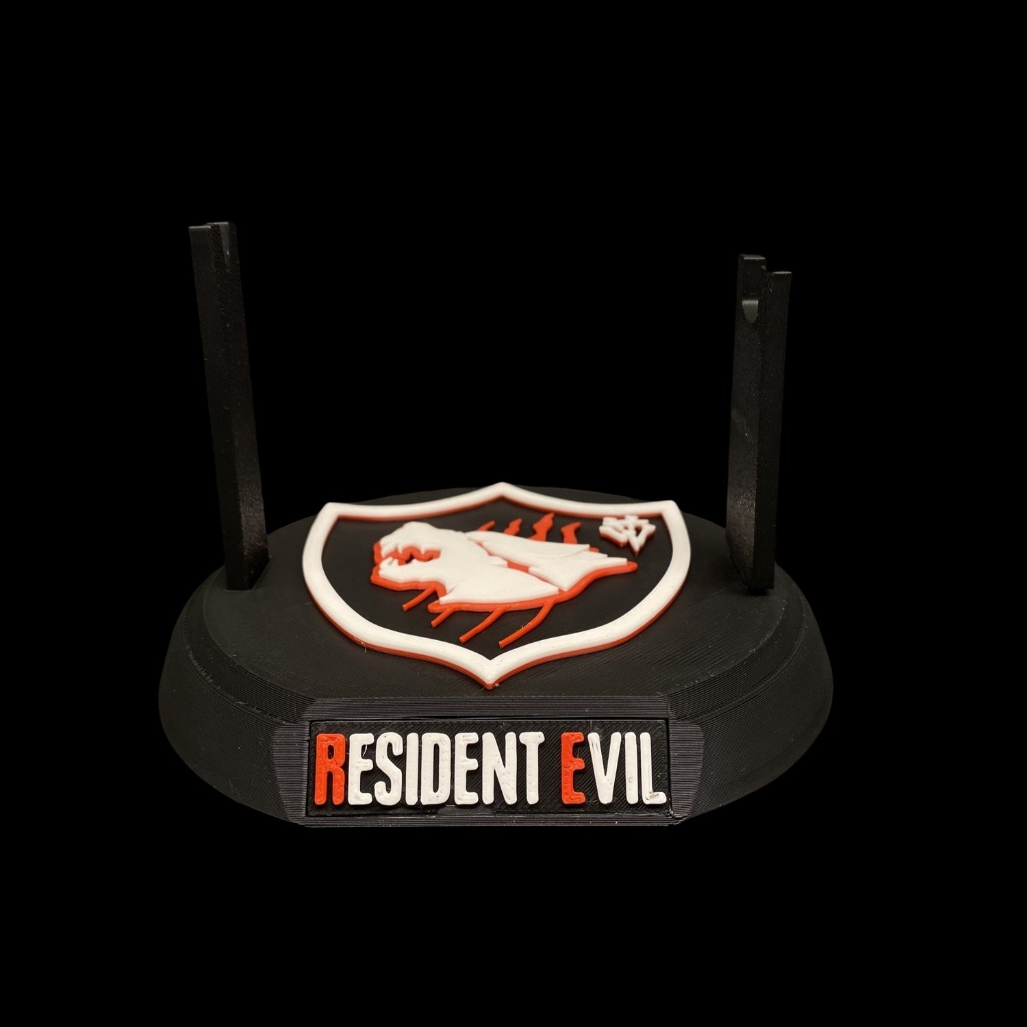 Re8 Chris Karambit 3D Printing Display Holder - Tophatter Daily Deals