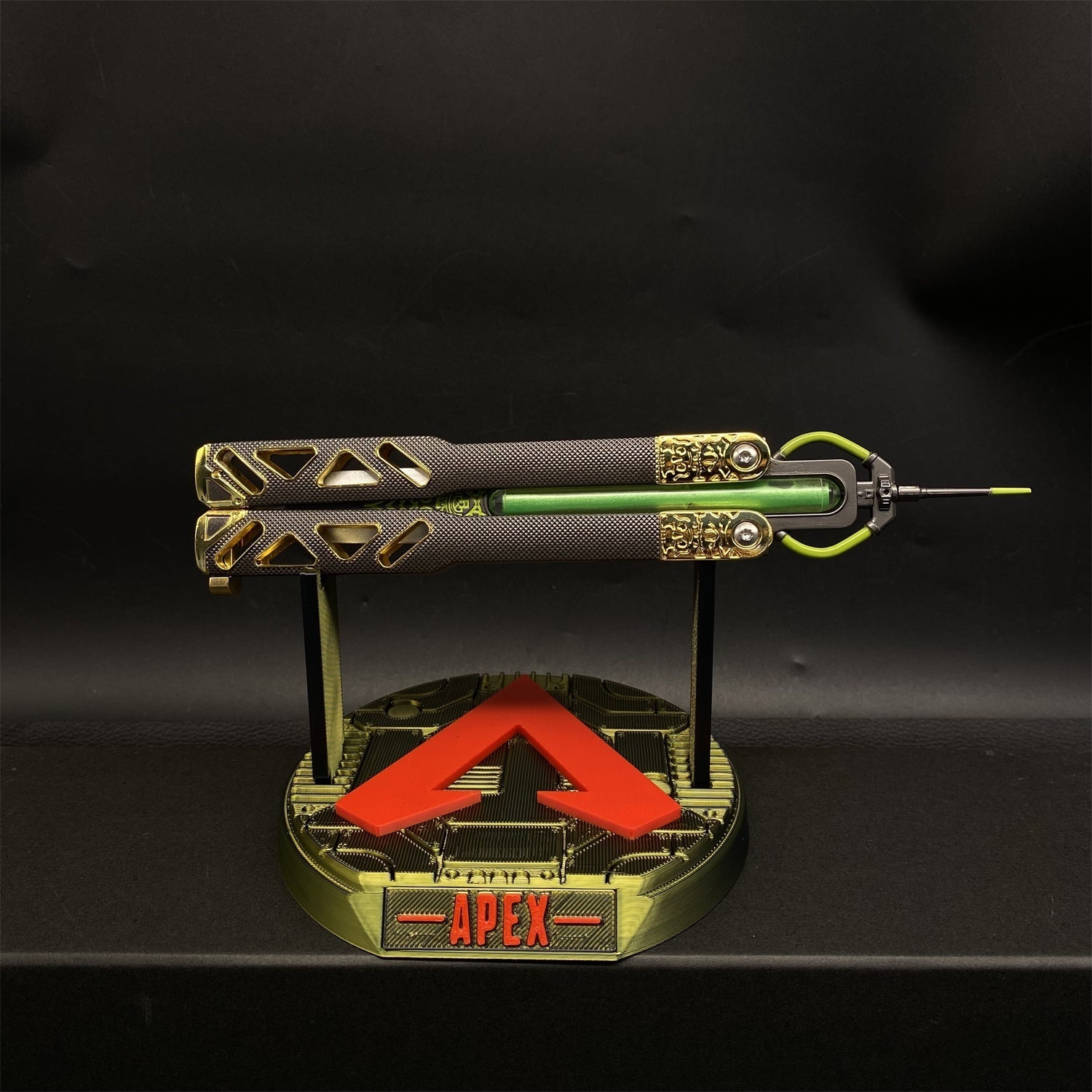 Octane Heirloom 3D Printed Display Holder With Fade Effect - Tophatter Daily Deals