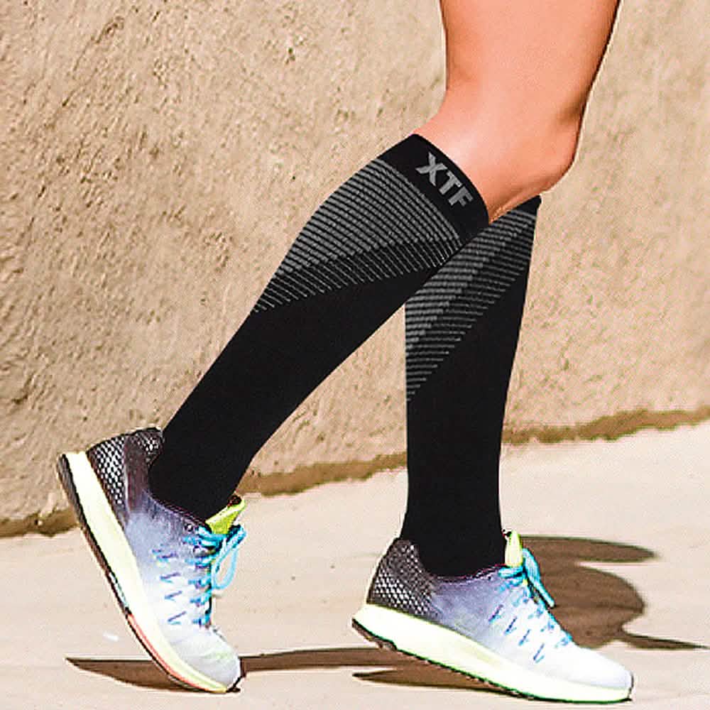12-Pairs: Athletic Graduated Knee-High Compression Socks Health & Wellness - Tophatter Daily Deals